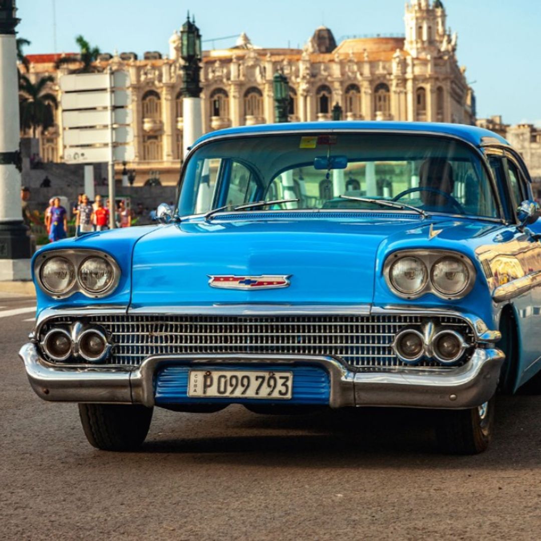 "OLD HAVANA IN AMERICAN CLASSIC CARS (HARD TOP)" Private Tour, Havana, Cuba.
