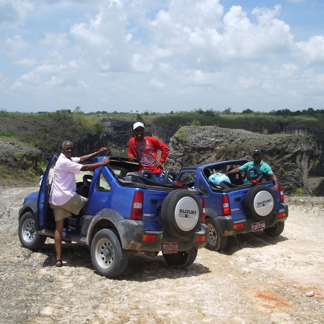 Jeep Safari “NATURE TOUR VARADERO + SPEEDBOAT NAVIGATION ON THE CANÍMAR RIVER“