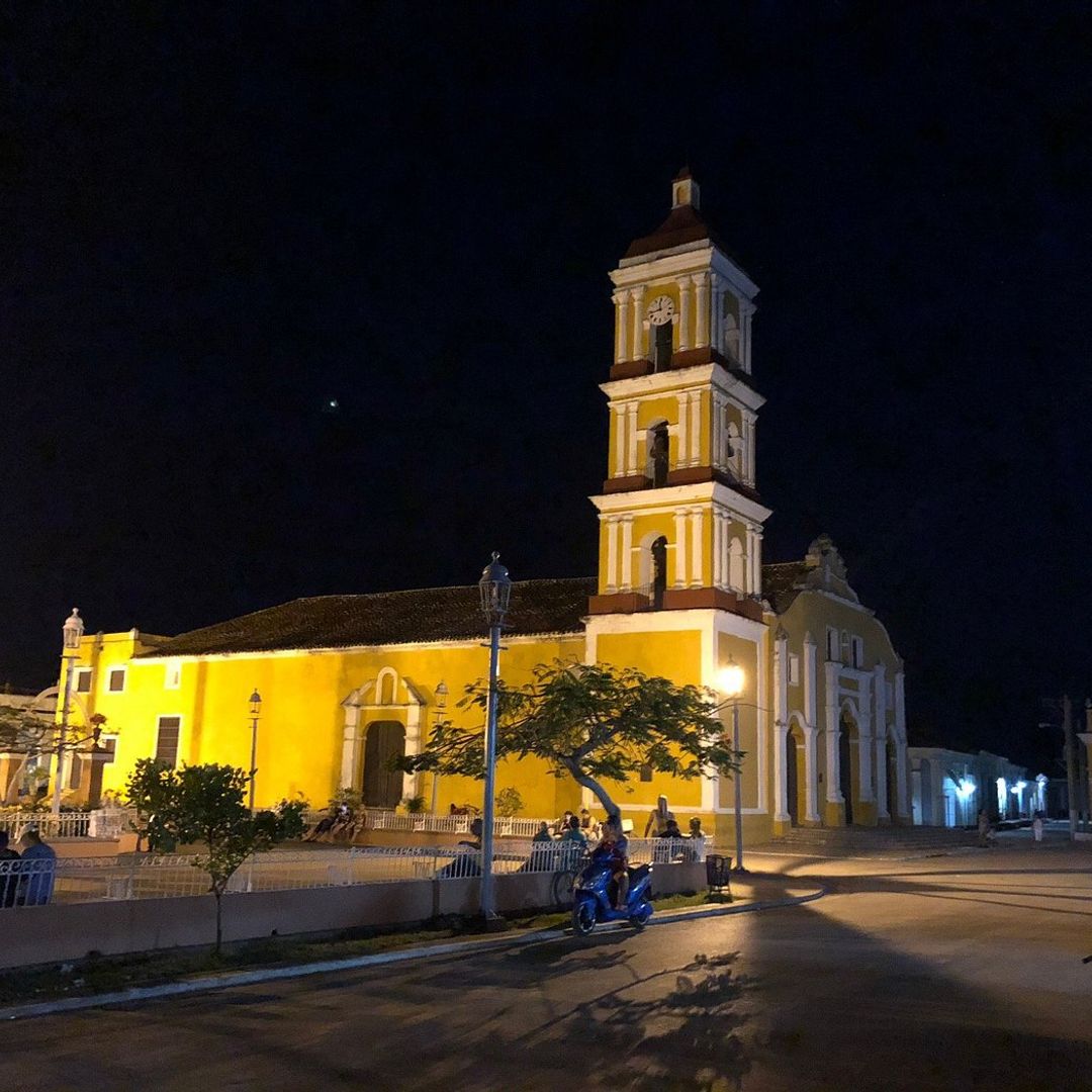 "SAN JUAN DE LOS REMEDIOS AT NIGHT" Tour, Remedios, Villa Clara, Cuba.