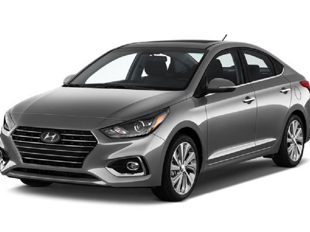 HYUNDAI ACCENT angular front exterior view