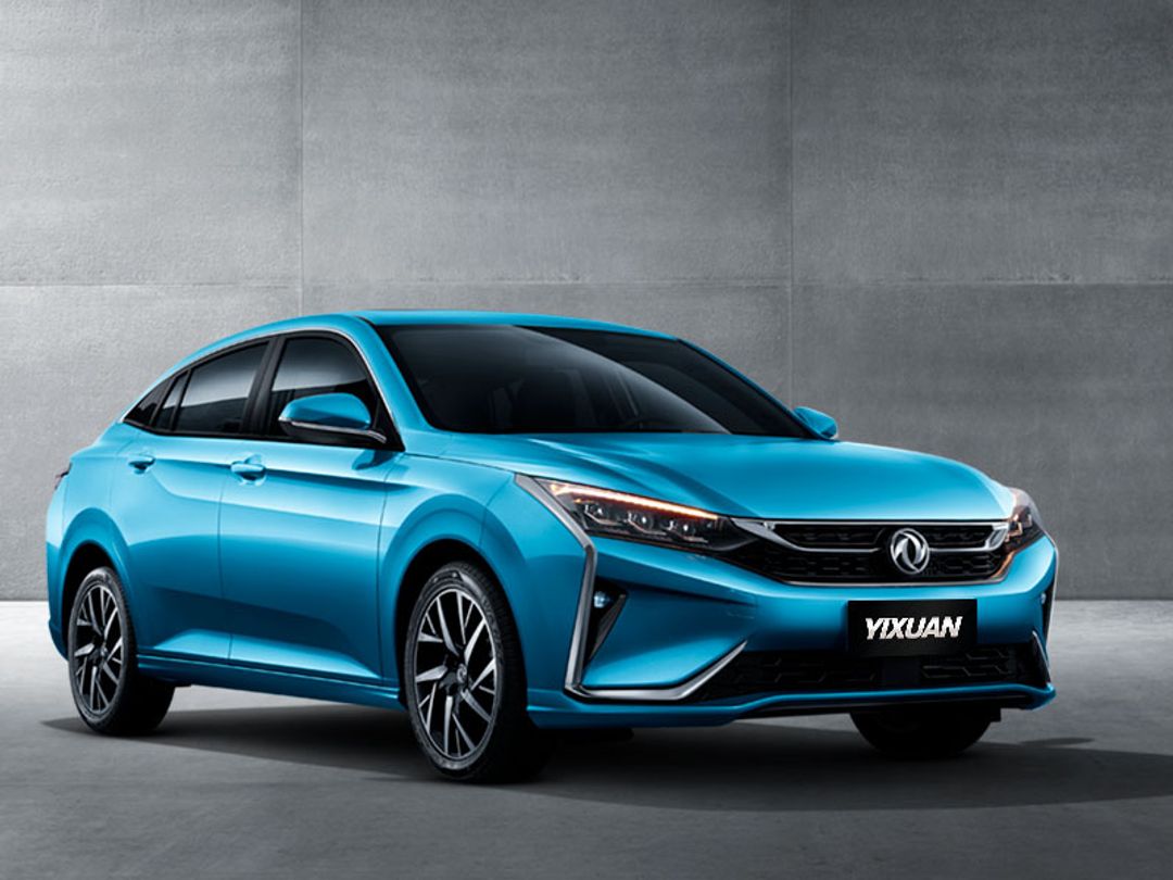 DONGFENG YIXUAN C65 angular front exterior view