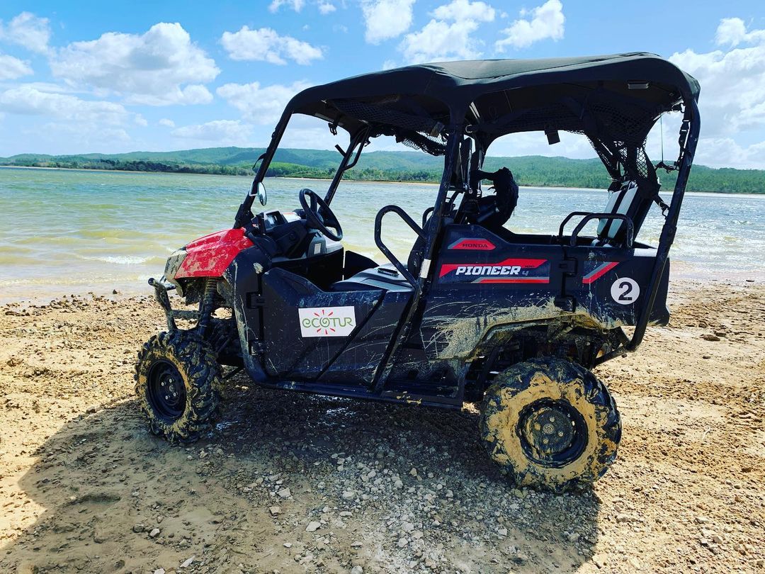 “BUGGY TOURS: FROM VIÑALES TO CAYO JUTIAS BEACHES” Tour, Viñales, Pinar del Río, Cuba.