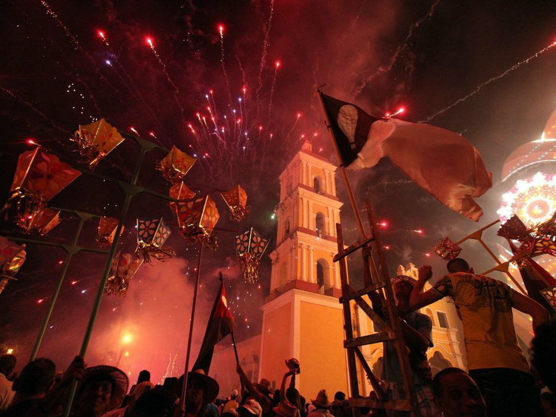 "OVERNIGHT PARRANDAS CHIQUITAS IN SAN JUAN DE LOS REMEDIOS (December 15)" Tour, Remedios, Villa Clara, Cuba.