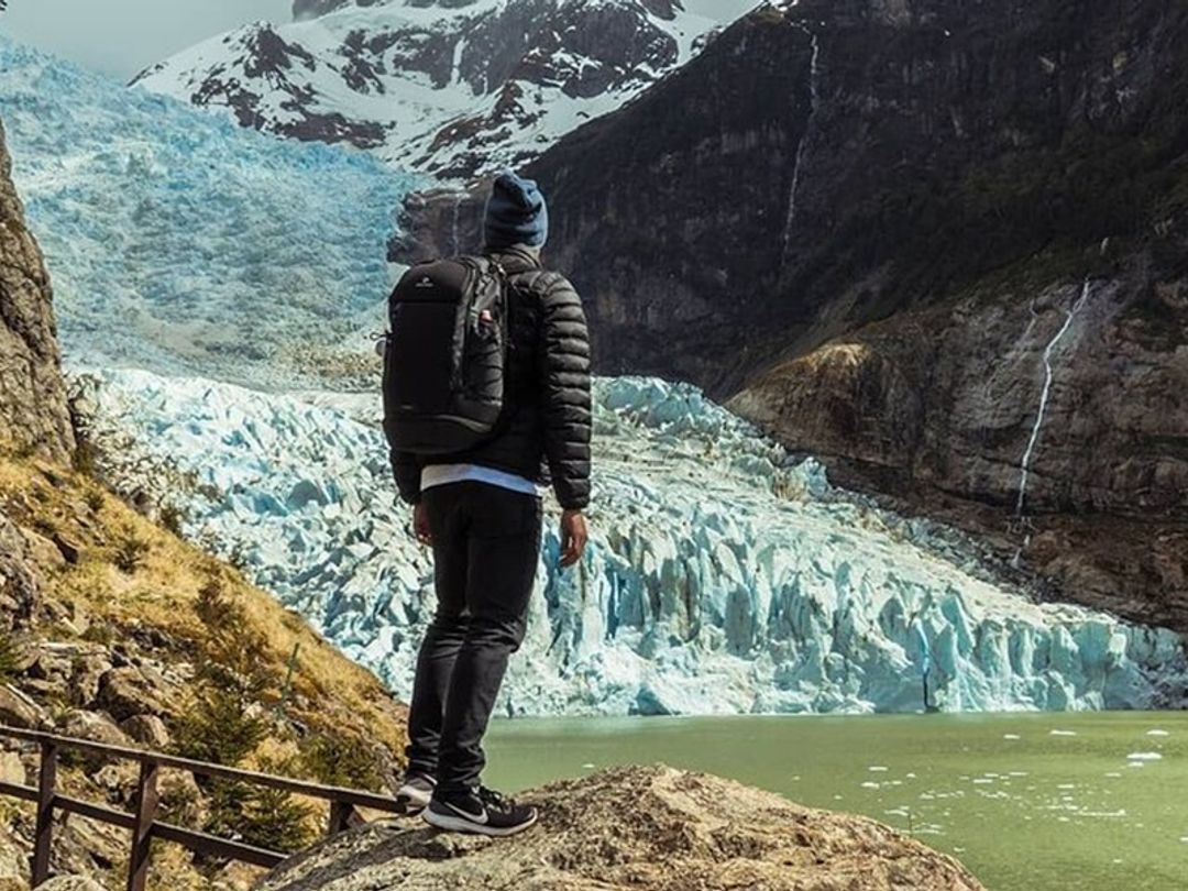 “BALMACEDA & SERRANO GLACIERS’ NAVIGATION” Tour, Puerto Natale, Chile.