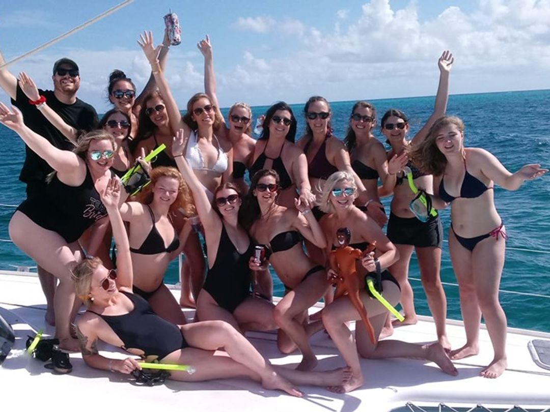 "FUN CRUISE" tour, Holguín, Cuba.