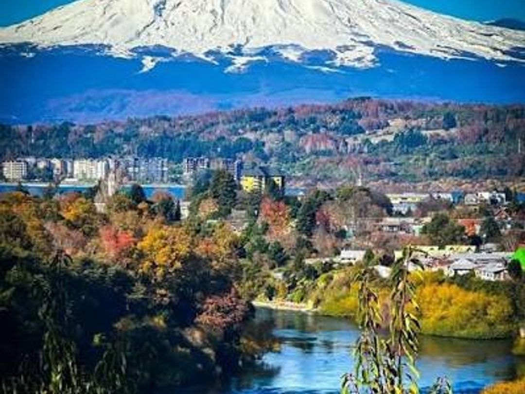 “PUCON AND VILLARRICA" City Tour 
