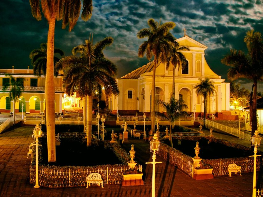 “NIGHT ROUTE IN THE CENTER OF TRINIDAD” Tour