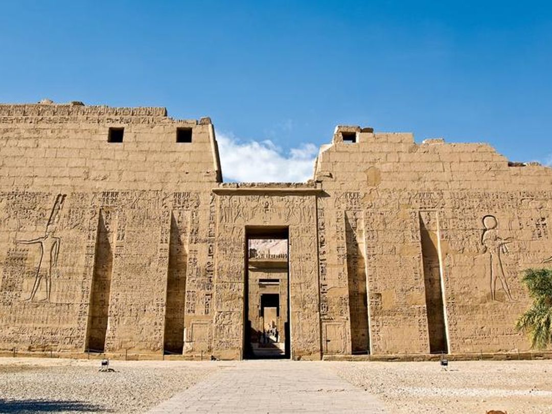 AUSFLUG "TEMPEL VON MEDINET HABU".