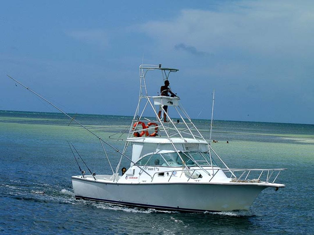 “DEEP SEA FISHING IN PLAYA ANCÓN, TRINIDAD“ Tour