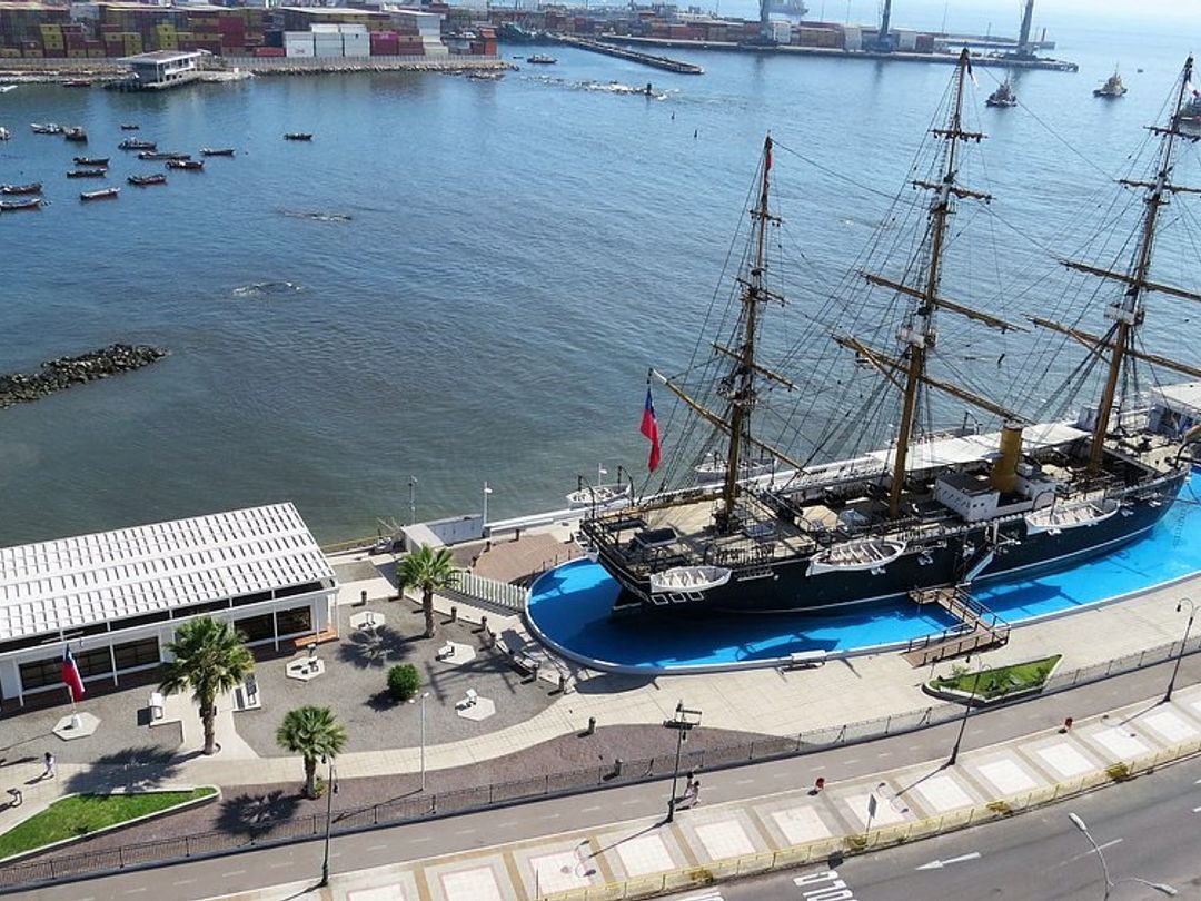 “IQUIQUE CITY TOUR + REPLICA OF THE CORVETTE ESMERALDA" Tour