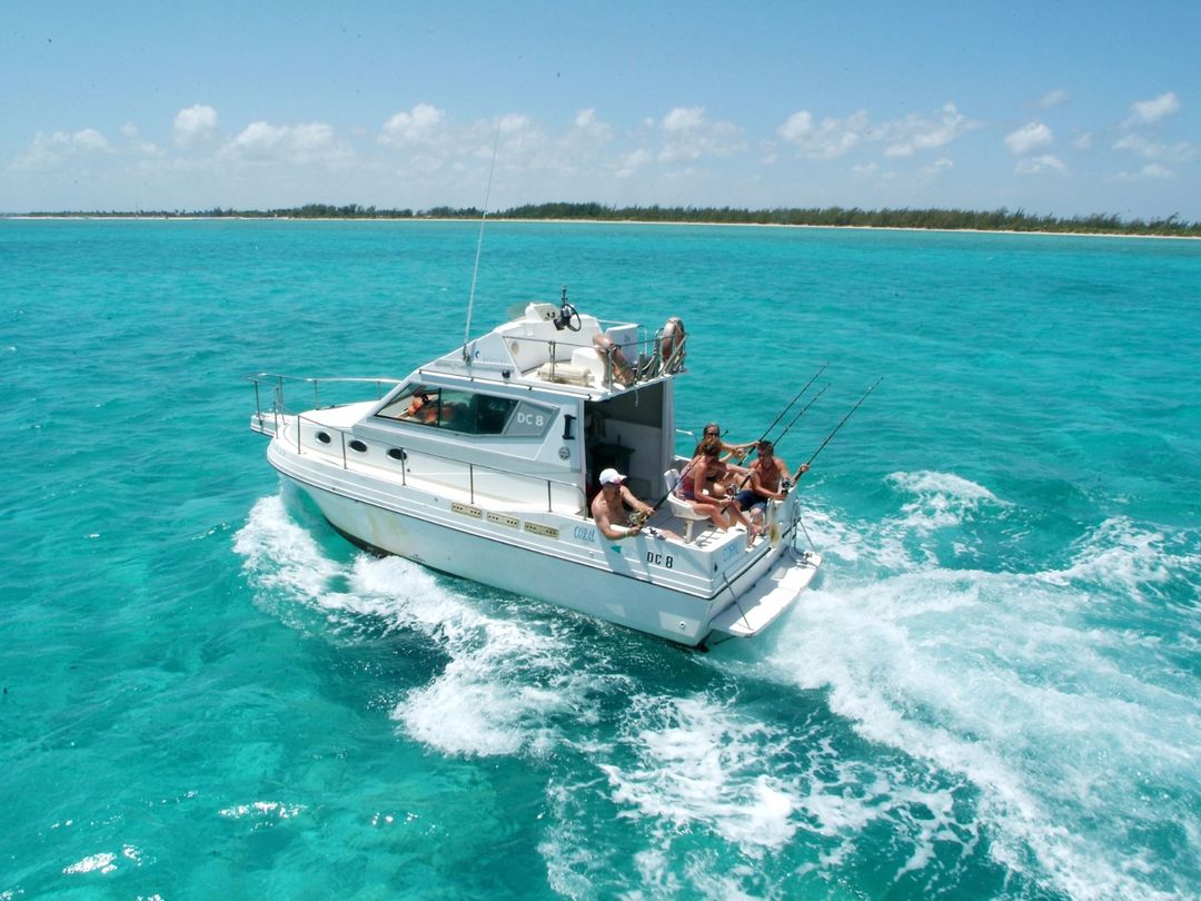 Deep sea fishing tour in Santa Lucía beach, Camagüey