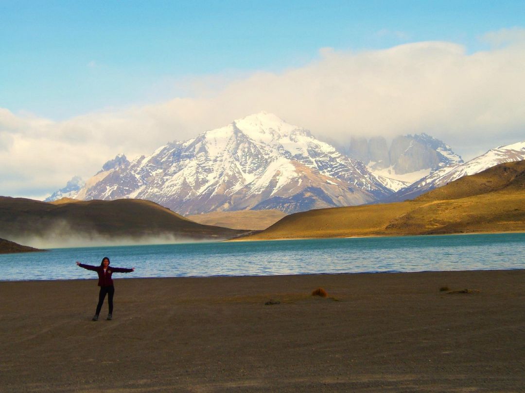 "LAGO SARMIENTO AND LAGUNA AMARGA TREKKING + BOX LUNCH" Tour, Torres del Paine National Park, Chile.