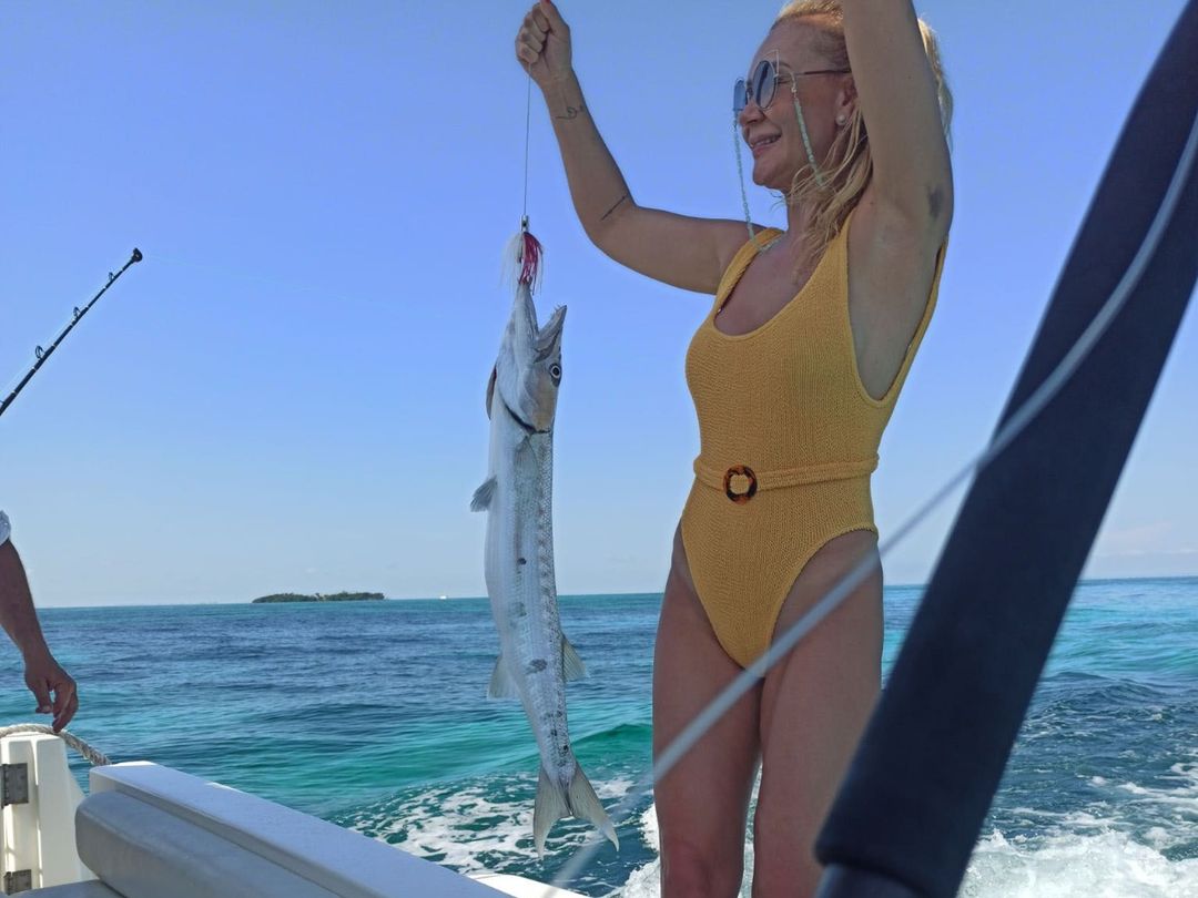 “BOTTOM FISHING IN PLAYA ANCÓN, TRINIDAD” Tour