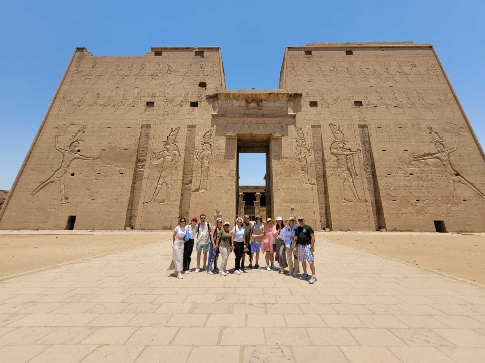 Tour do Grupo EGITO COM RIO NILE E MAR VERMELHO HURGHADA.