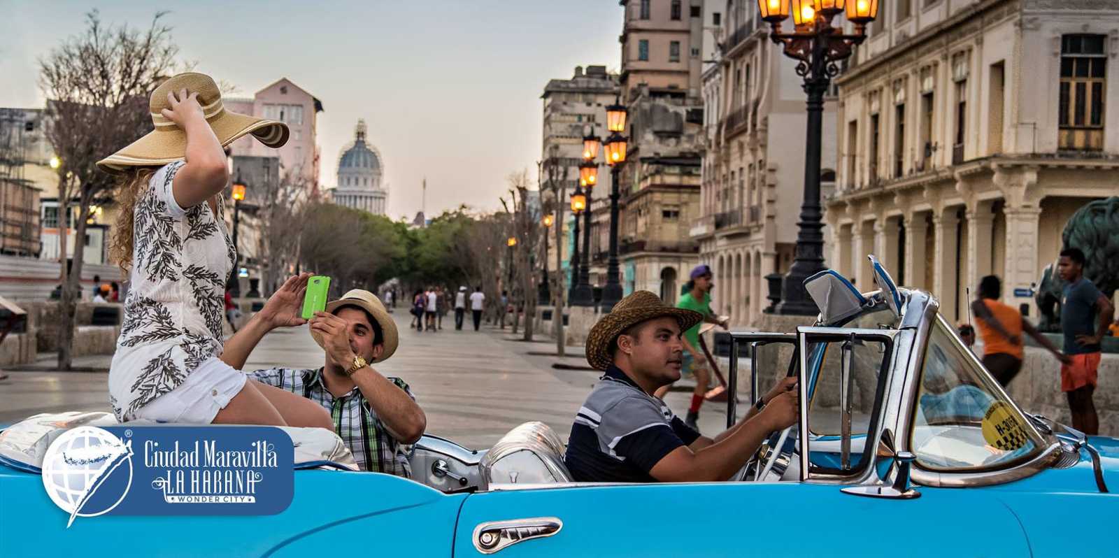 The Prado Promenade (El Paseo del Prado) panoramic view, Old Havana, La Habana, Cuba.