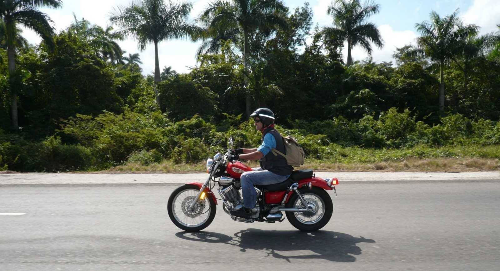 MOTORCYCLE TOUR TWO DAYS IN VIÑALES & PINAR DEL RÍO.