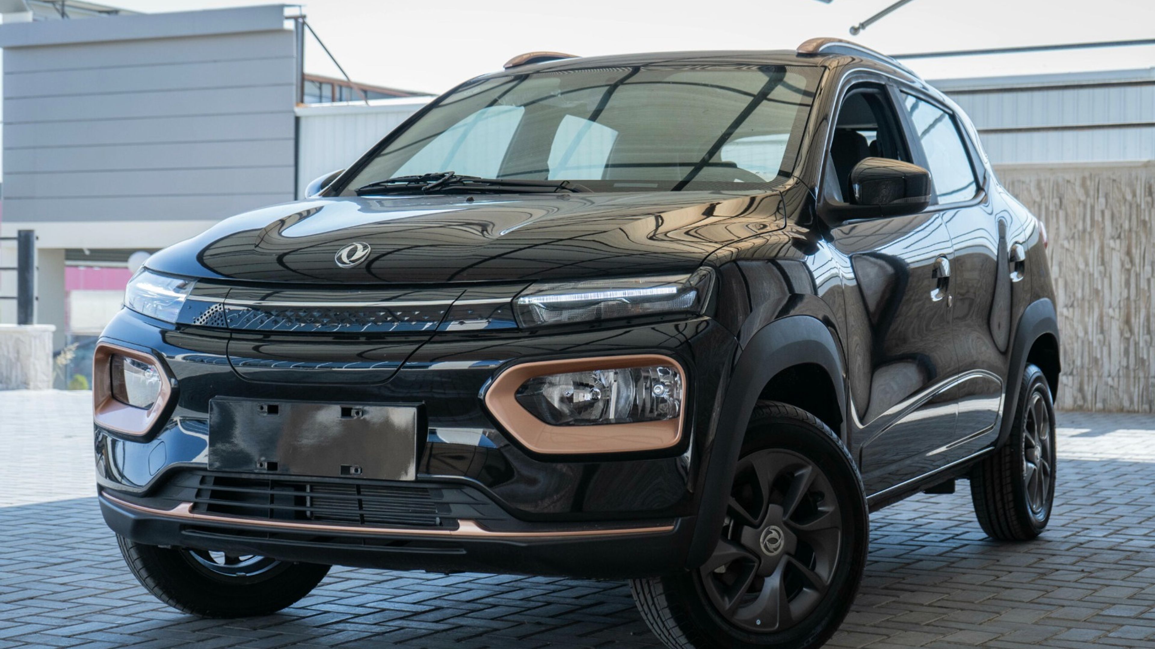 DONGFENG EX 1 (OR - 009)