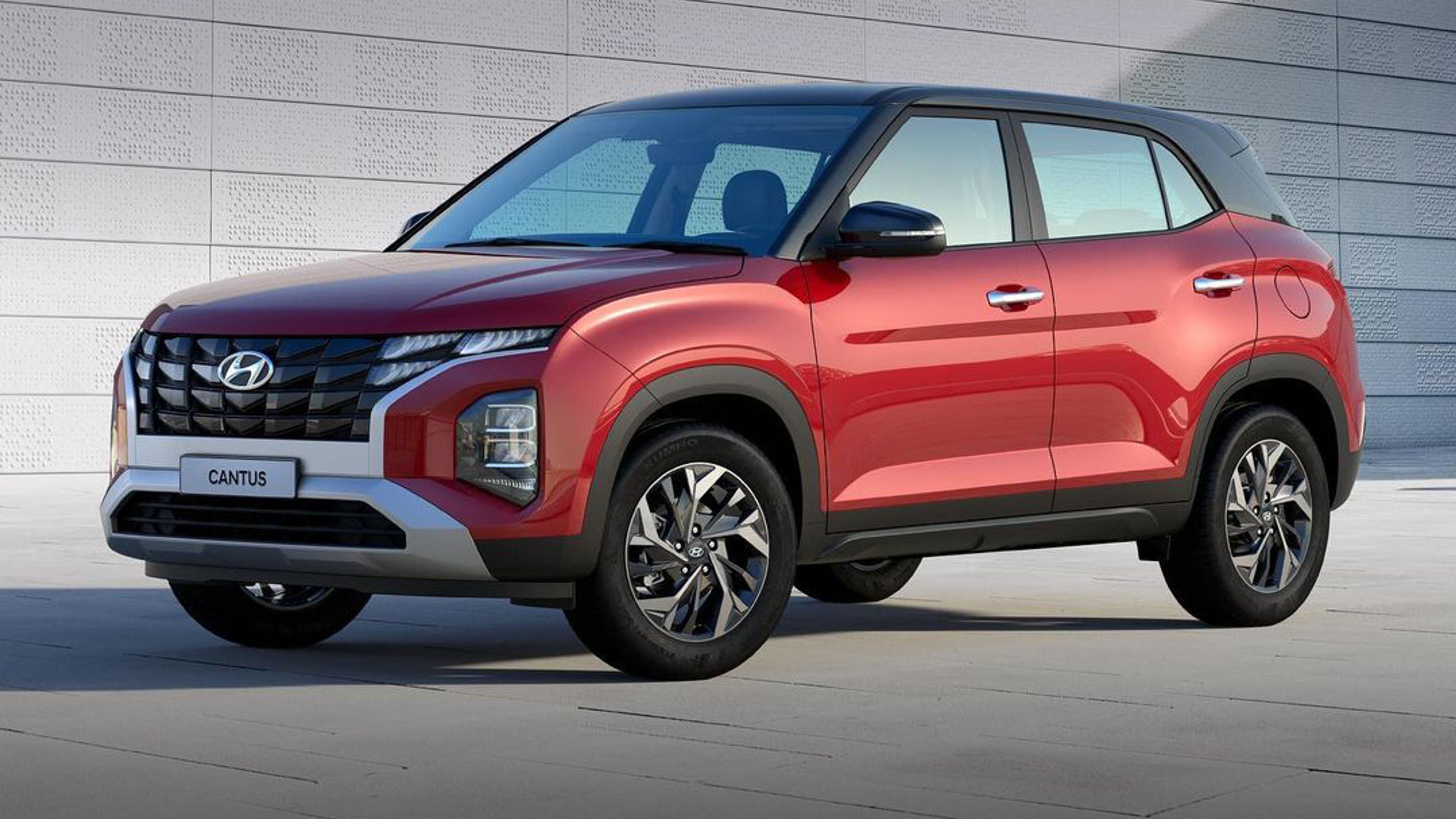 HYUNDAI CANTUS (R - 001)