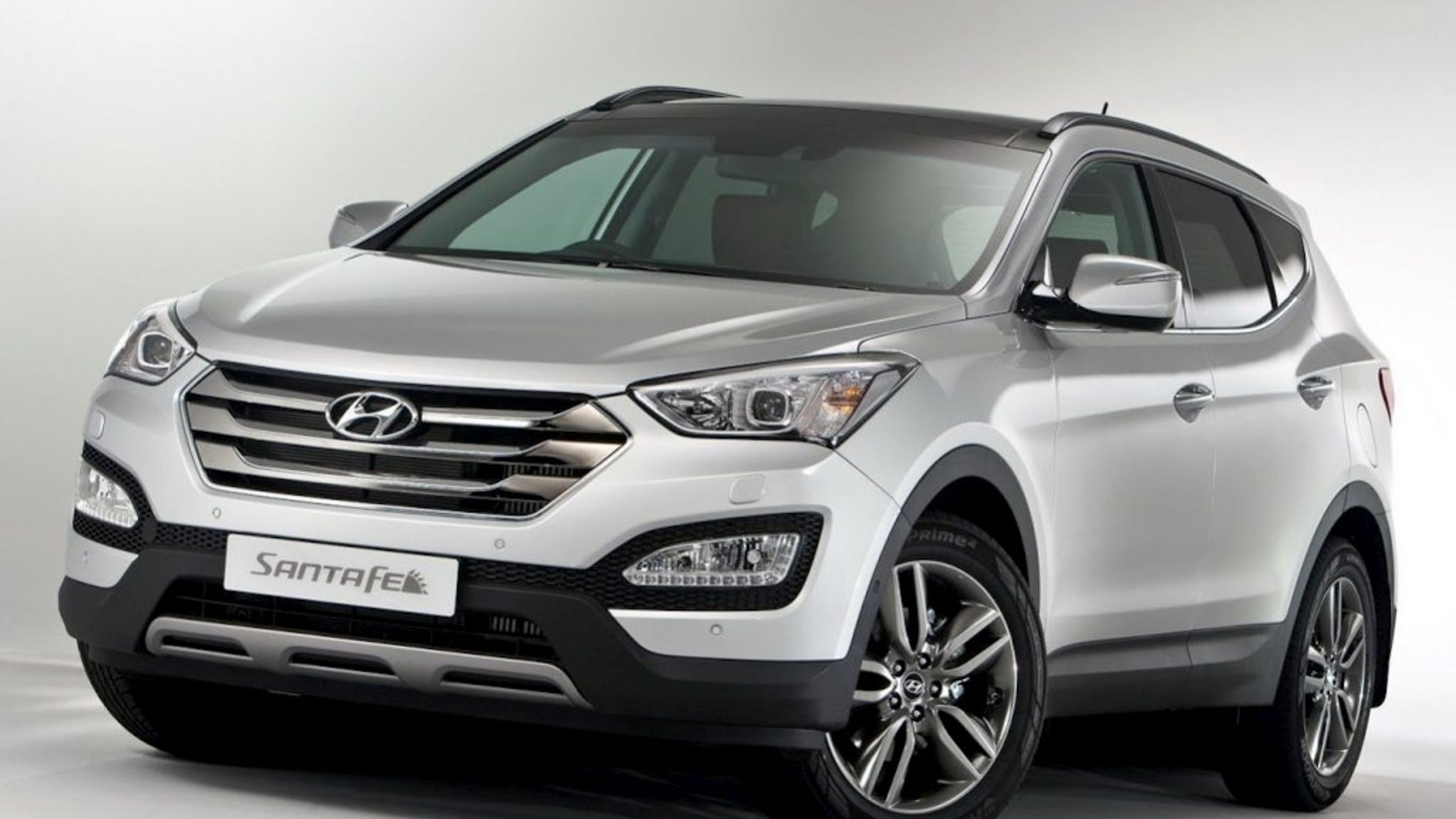 HYUNDAI SANTA FE (R - 002)