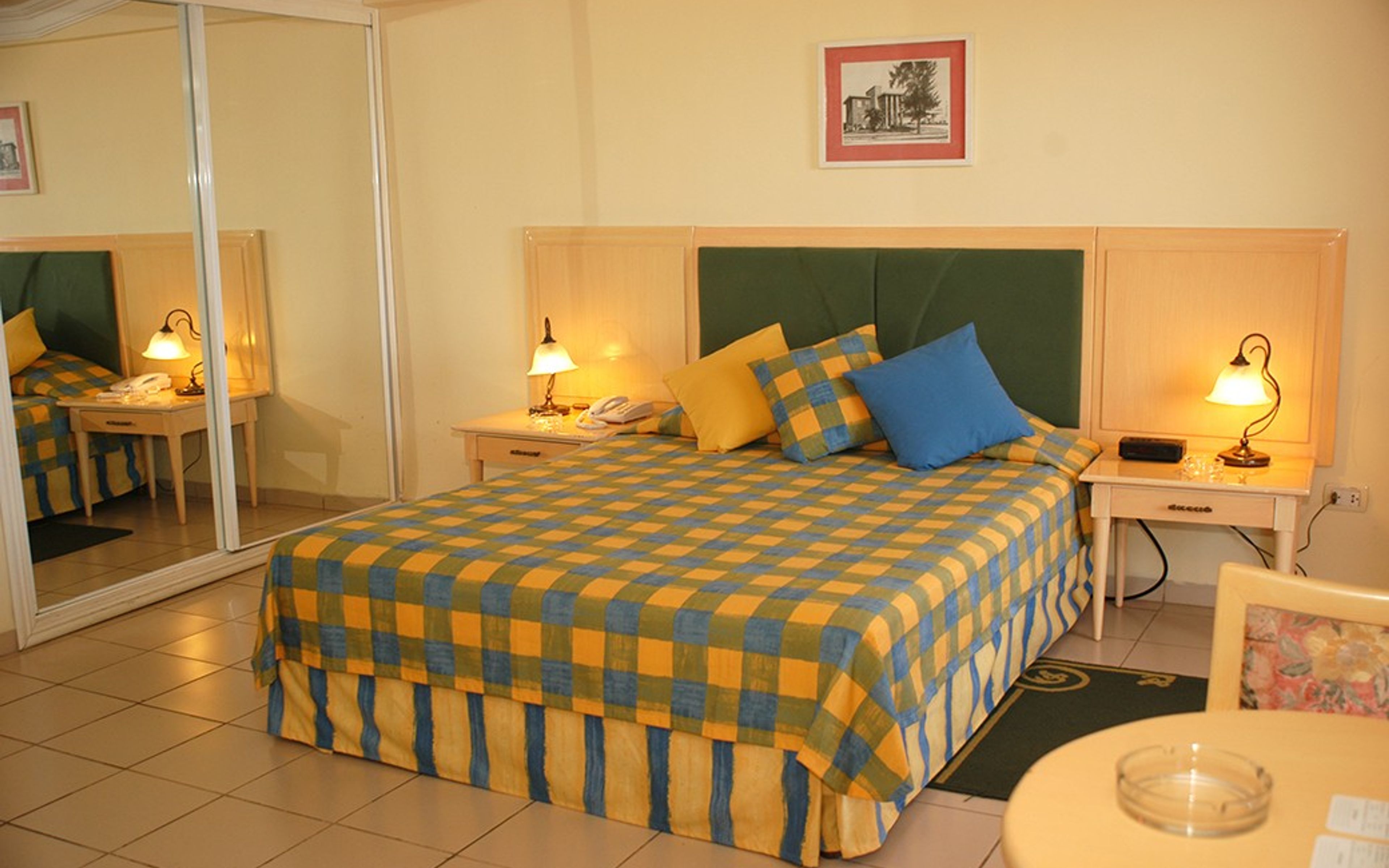 Chambre JUNIOR SUITE