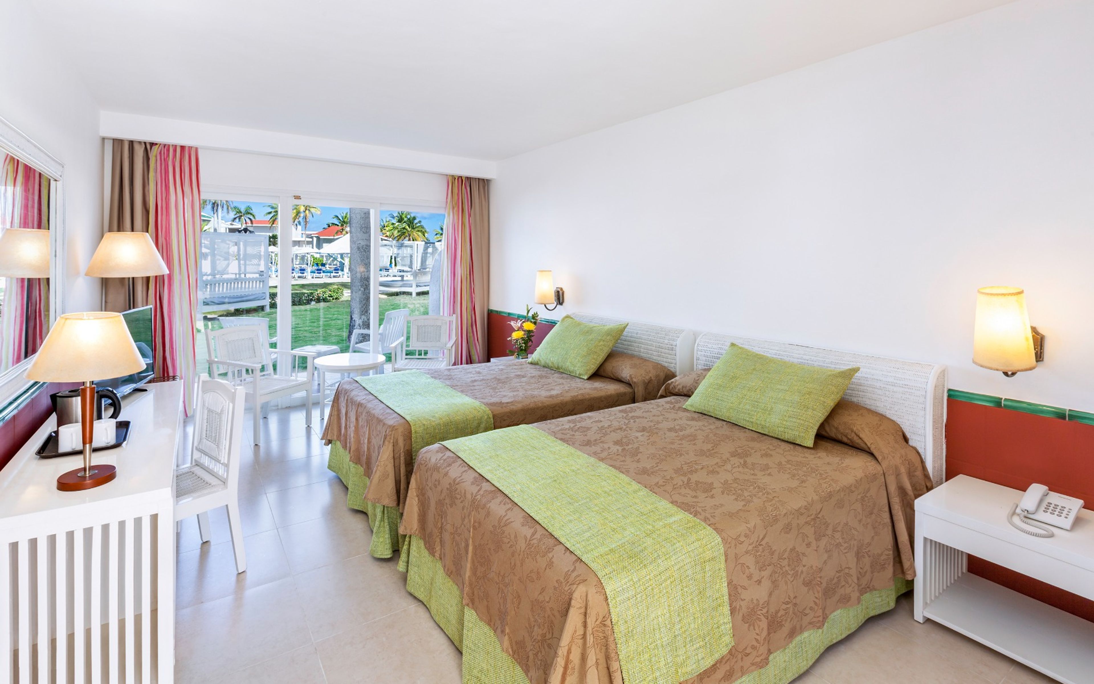 TRYP Room