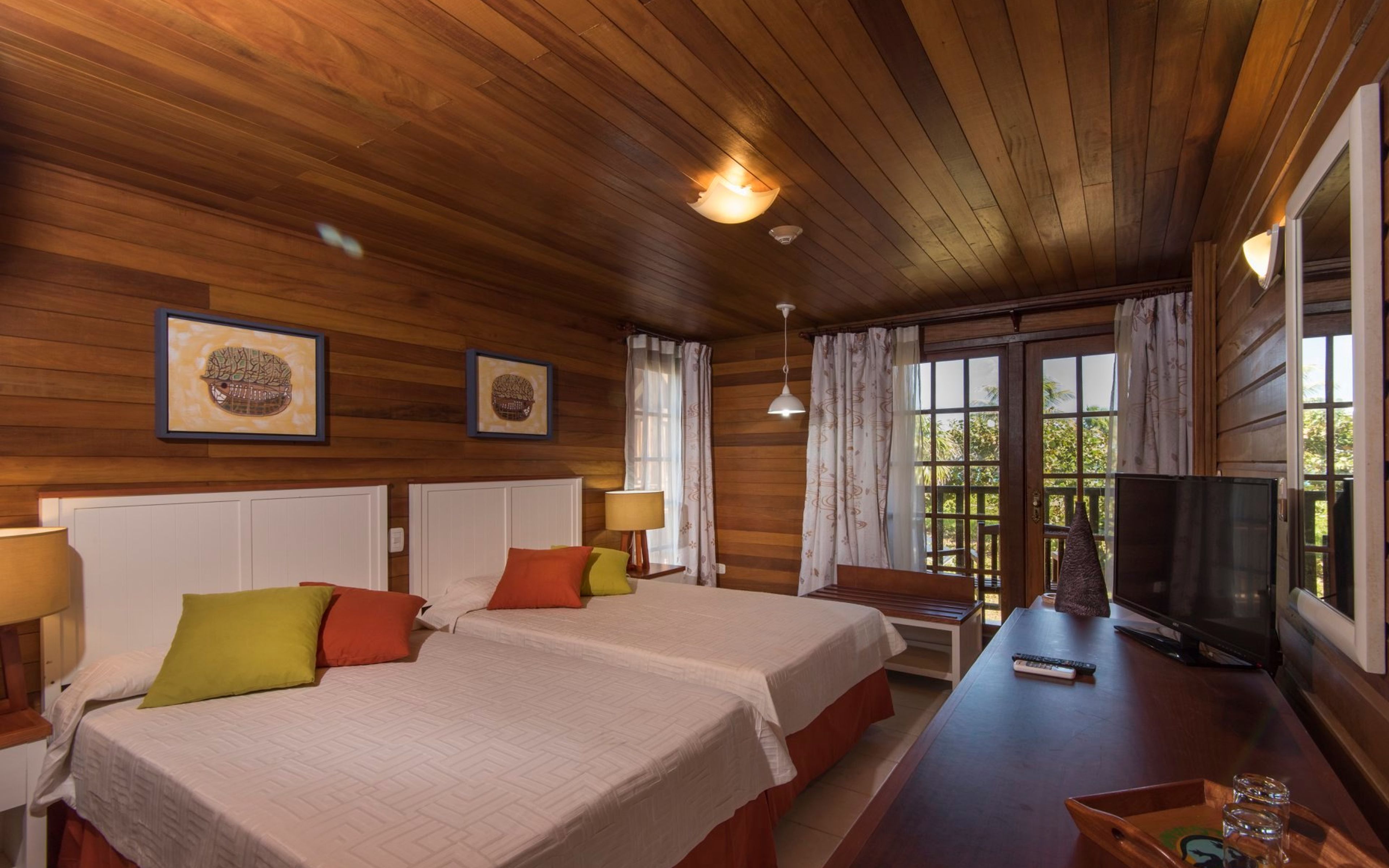 Bungalow Room