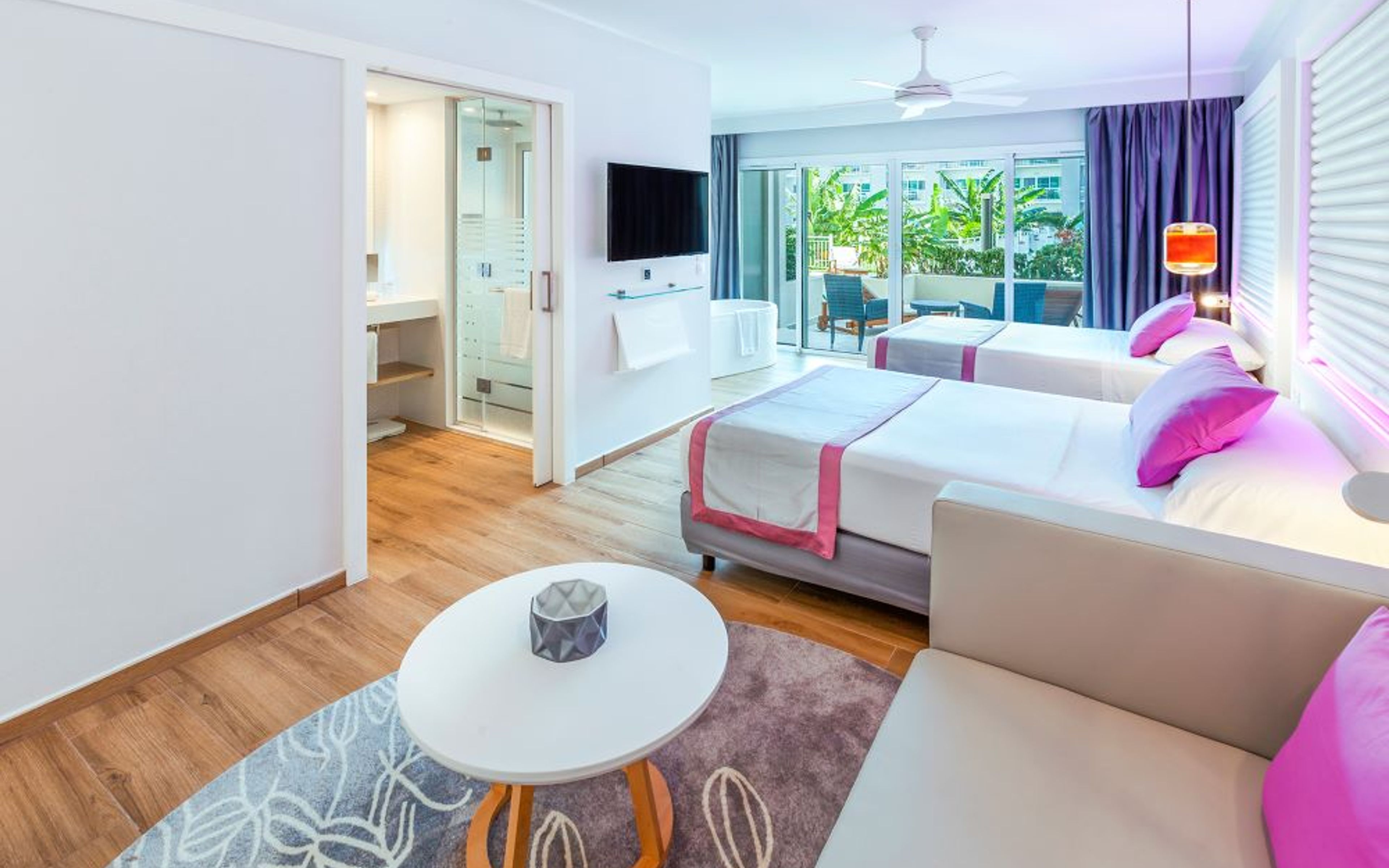Chambre FAMILY JUNIOR SUITE SWIM UP