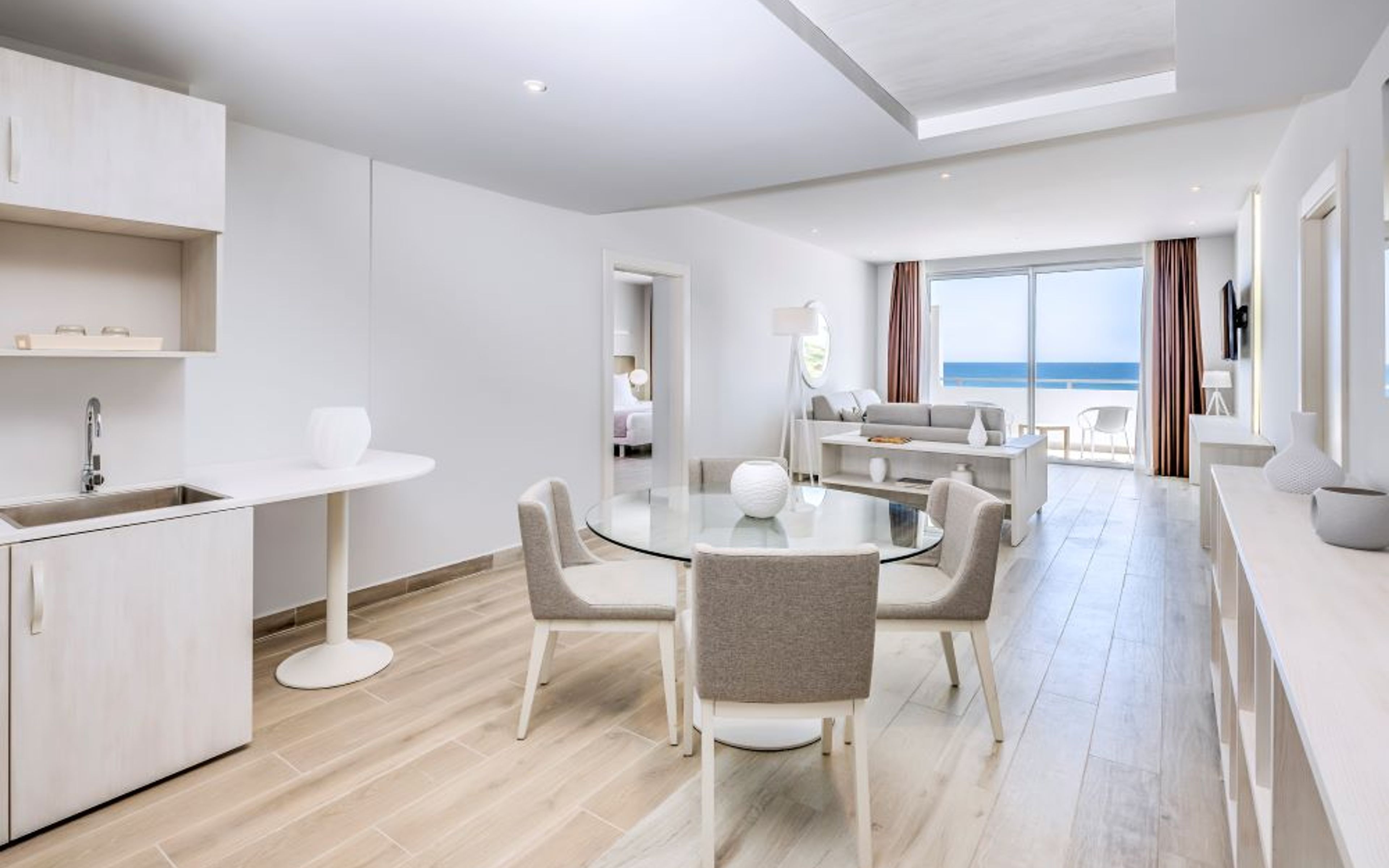 Chambre THE LEVEL GRAND SUITE VUE MER