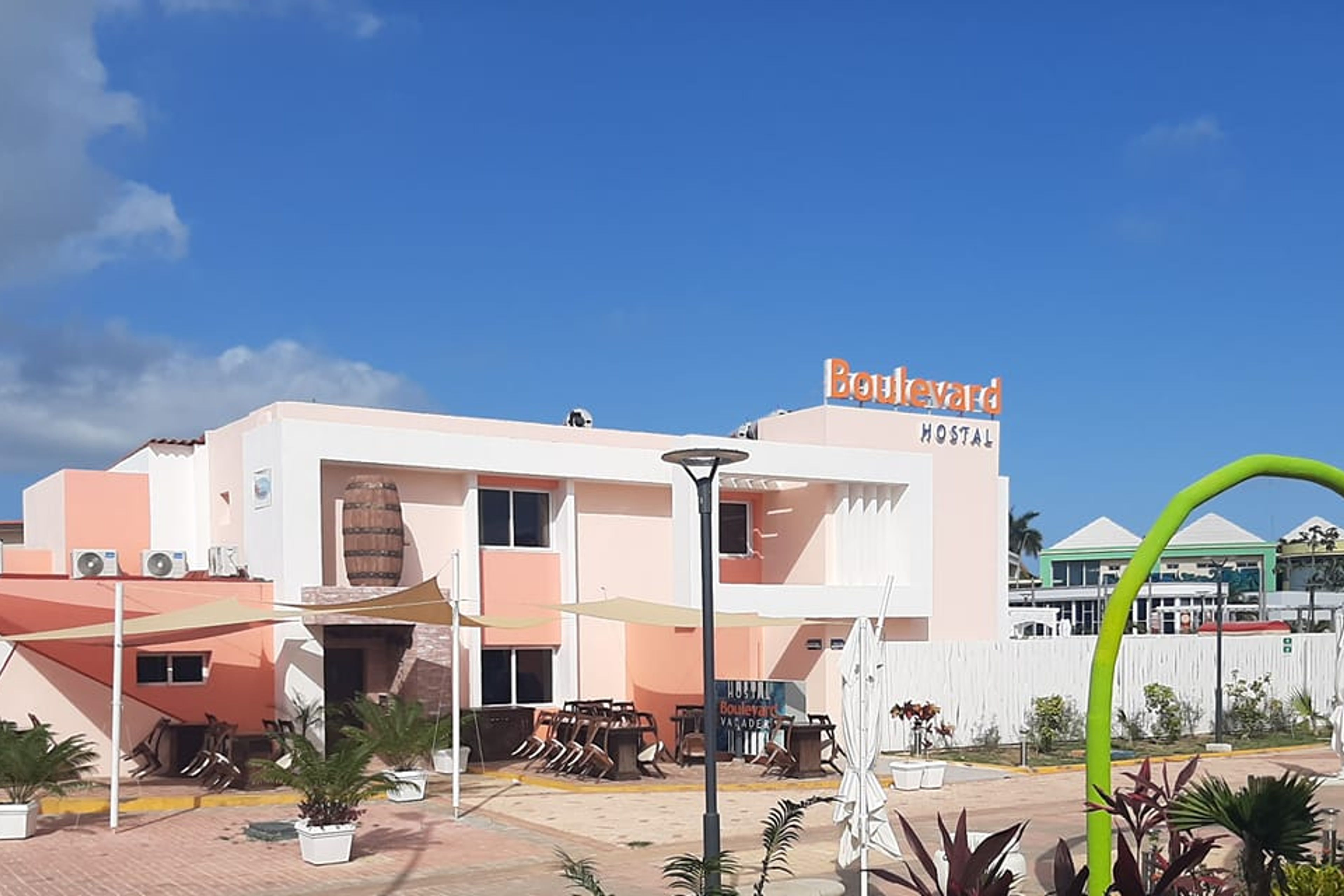 Hostal ISLAZUL BOULEVARD VARADERO