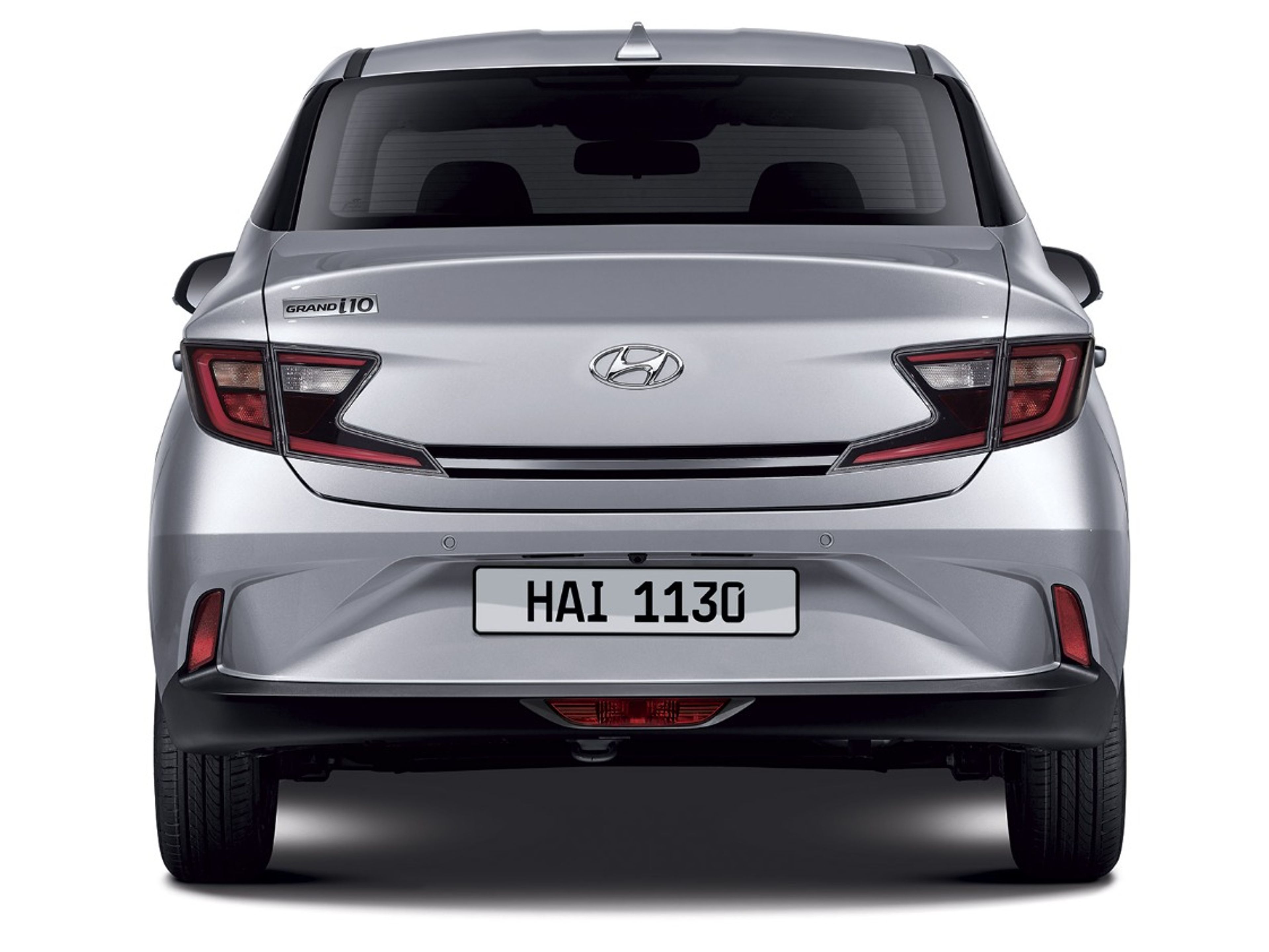 undefinedHYUNDAI GRAND I 10 rear exterior view