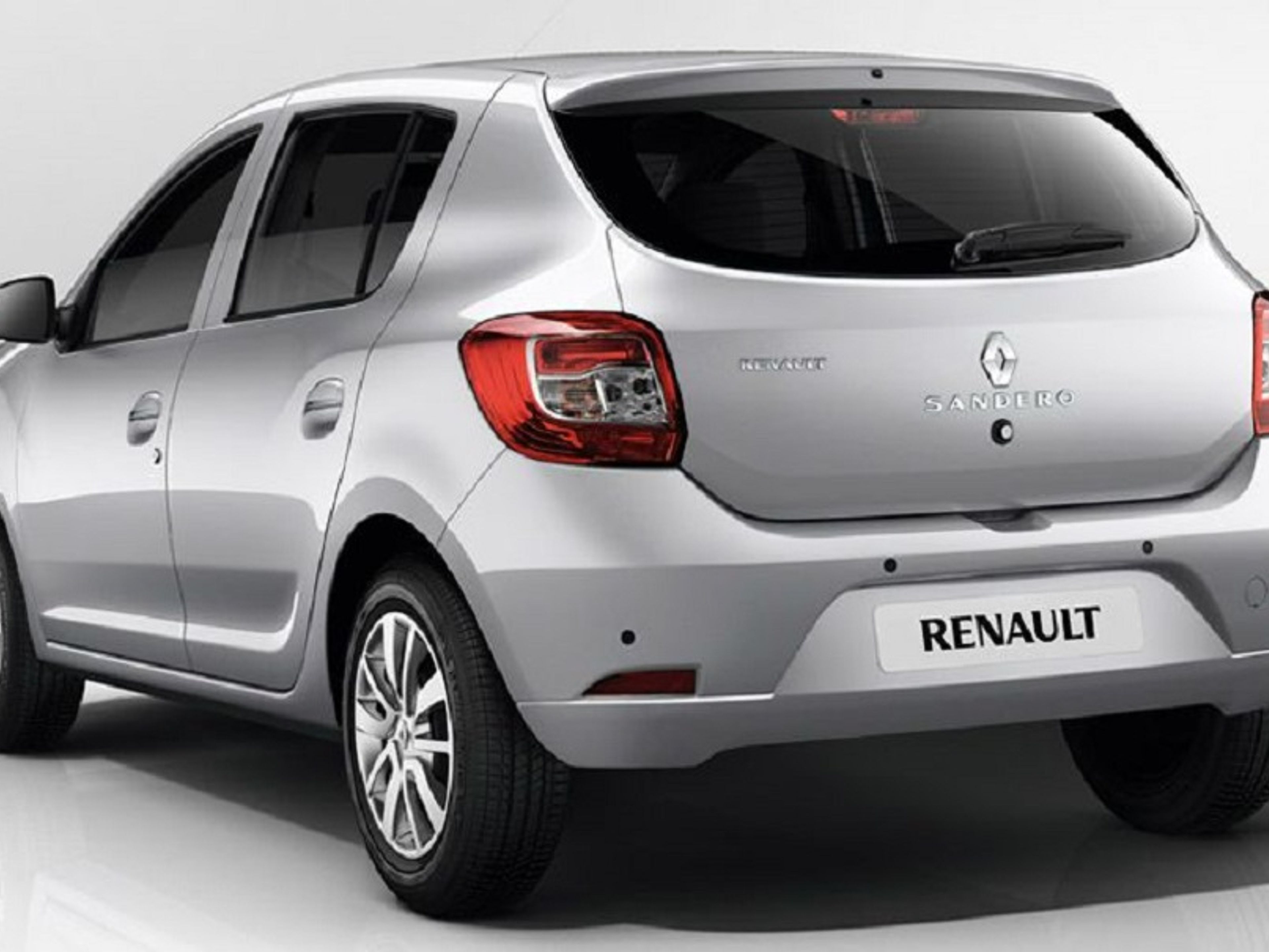 undefinedRENAULT SANDERO angular rear exterior view