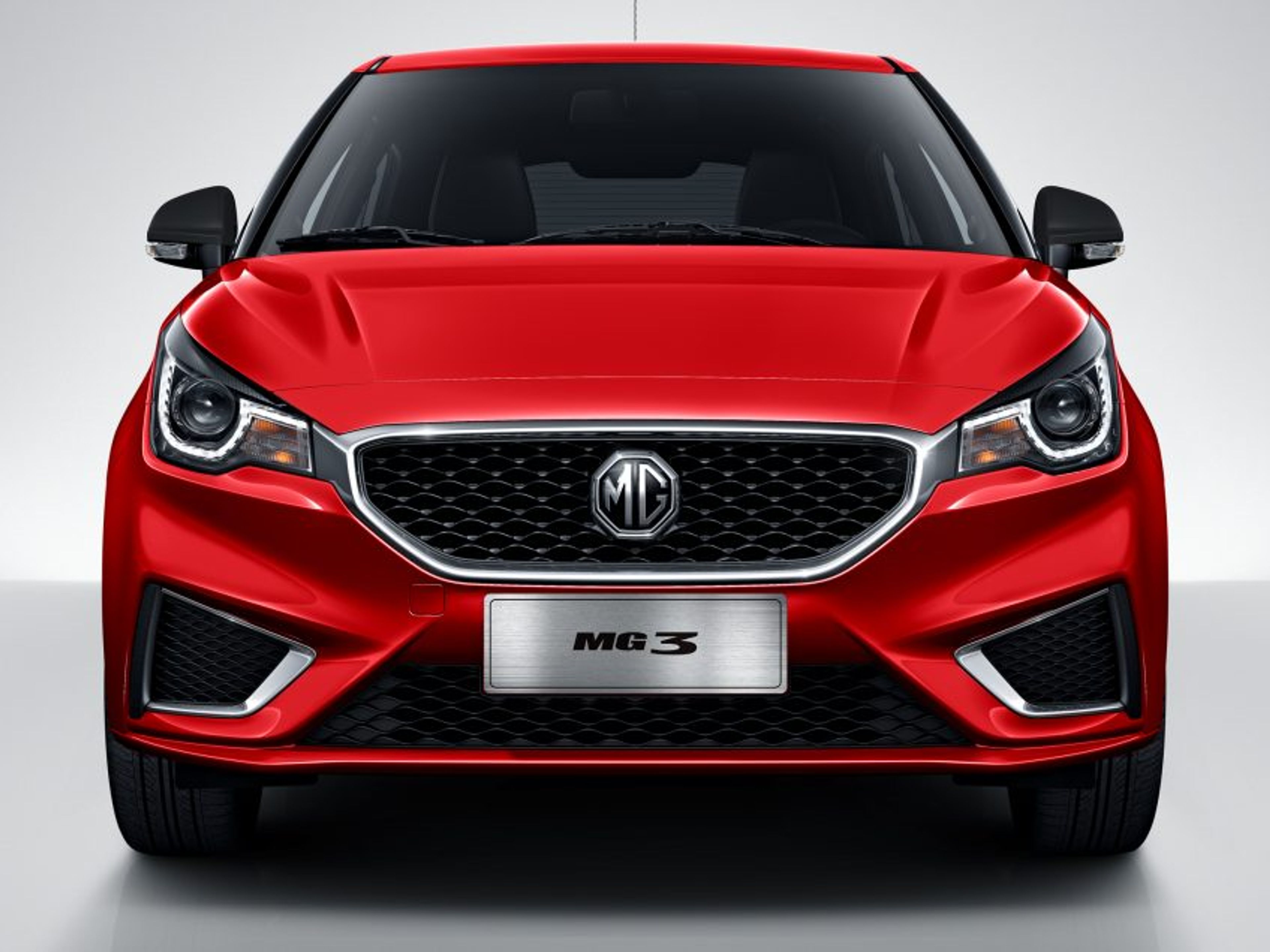 undefinedMORRIS GARAGE MG 3 front exterior view