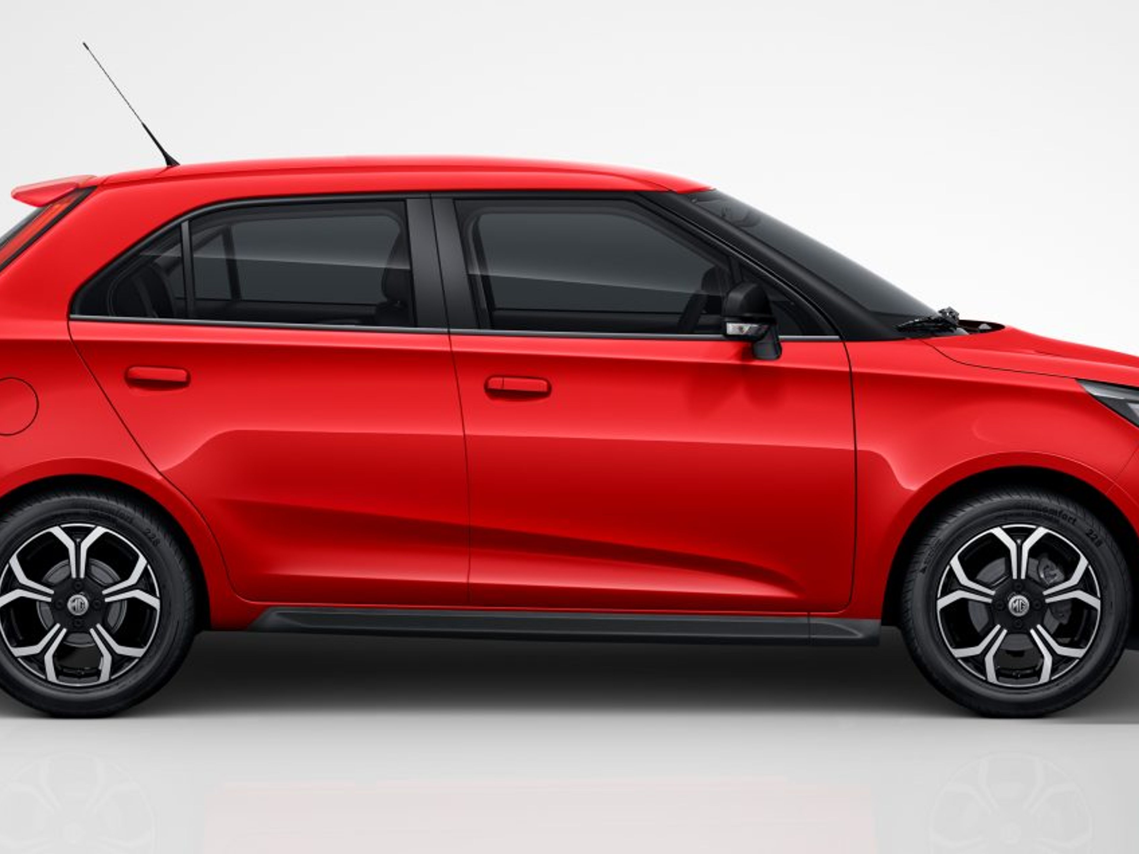 undefinedMORRIS GARAGE MG 3 side exterior view