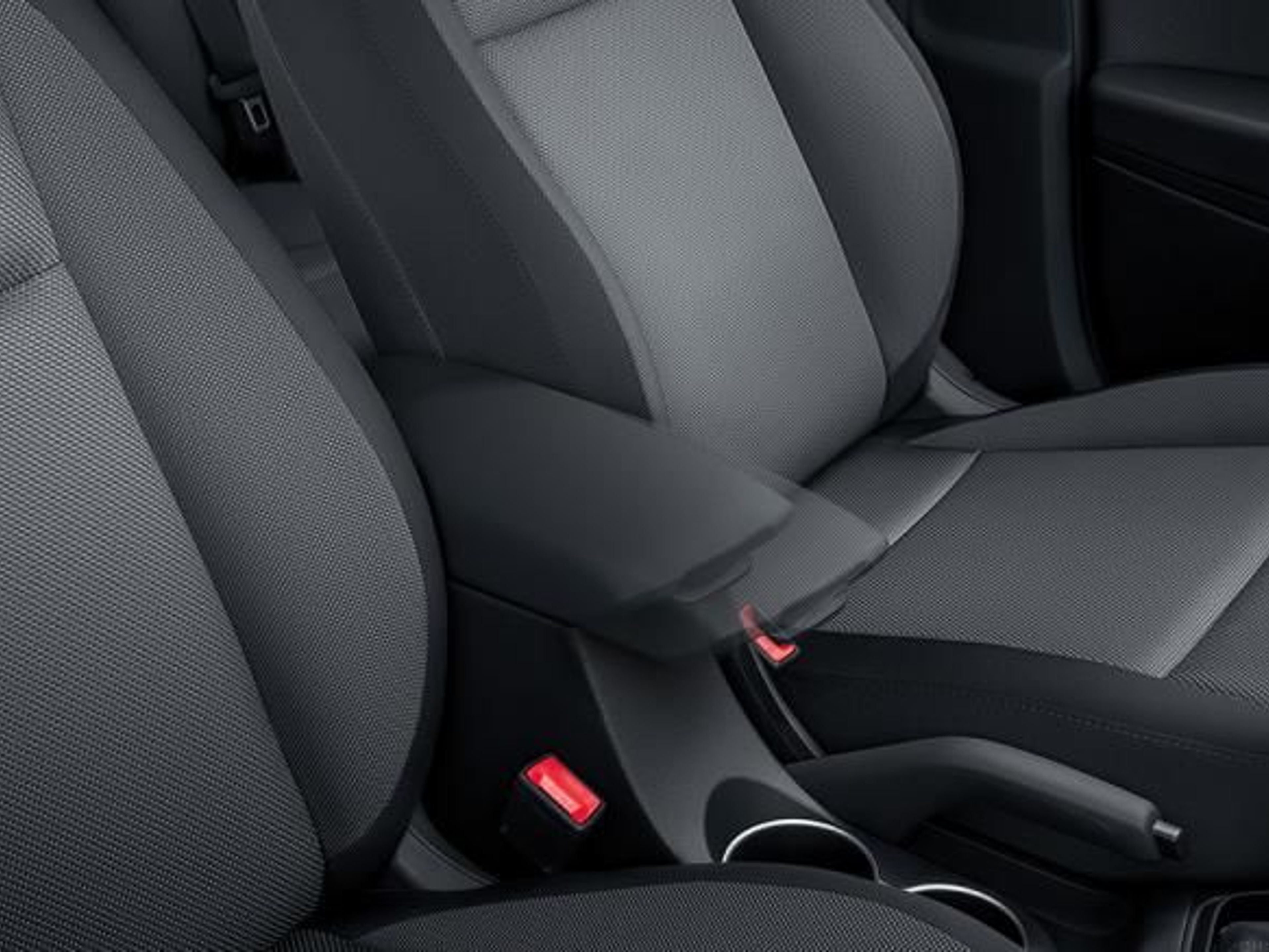 undefinedHYUNDAI ACCENT interior details