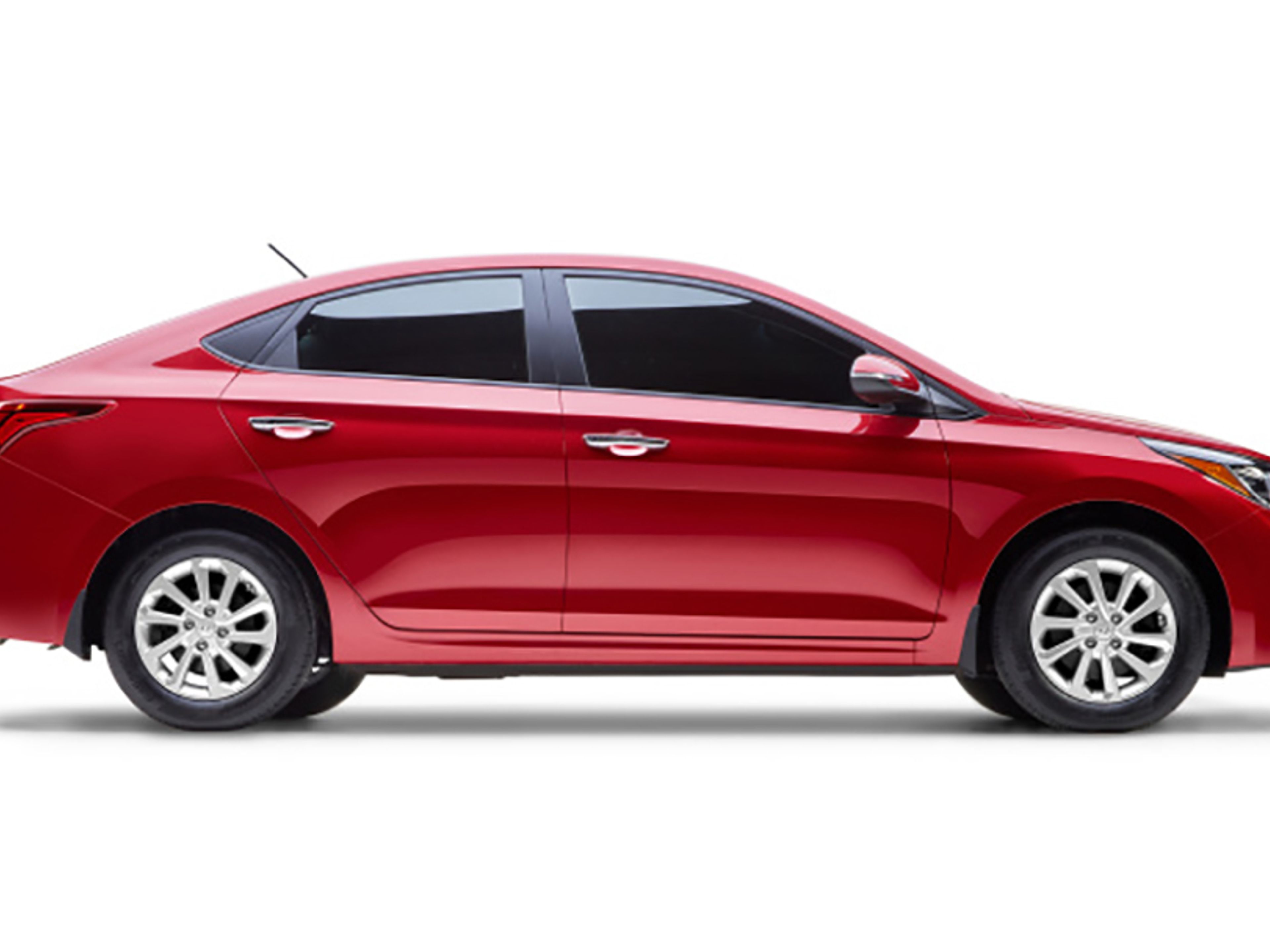 undefinedHYUNDAI ACCENT side exterior view