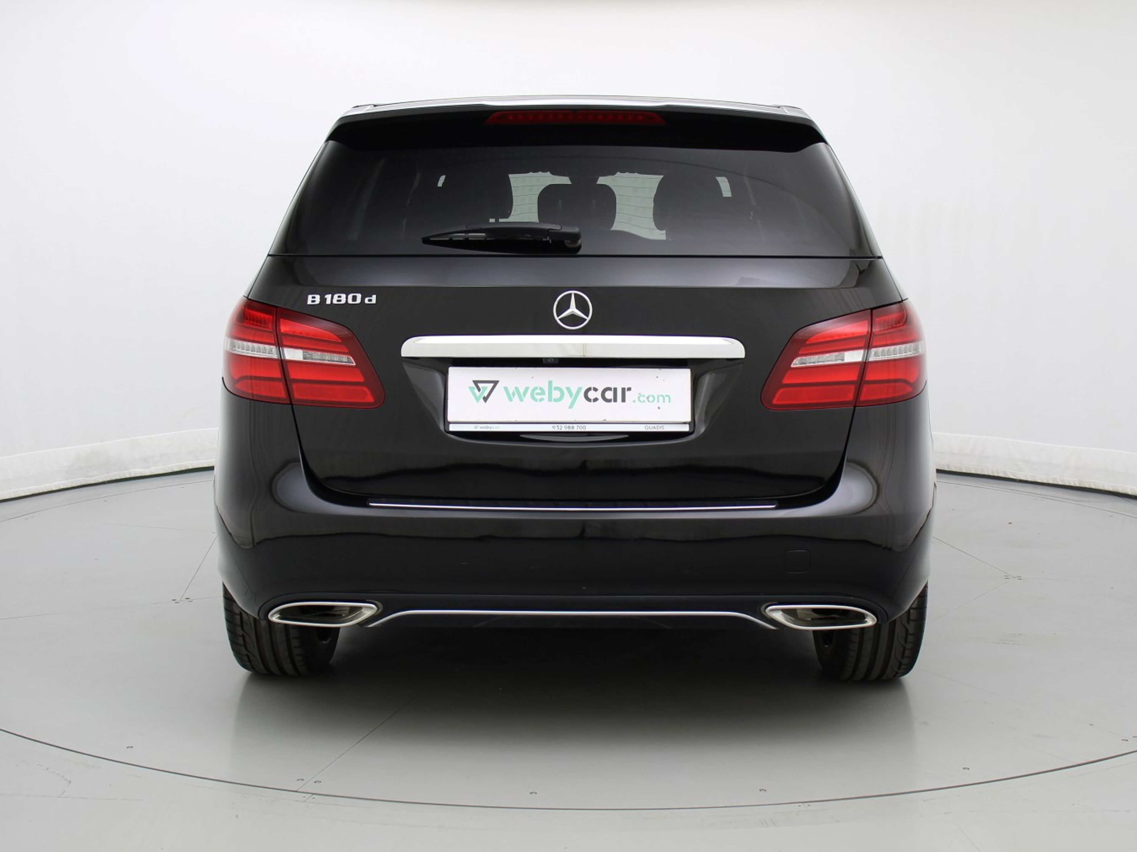 undefined - MERCEDES-BENZ B 180 rear exterior view