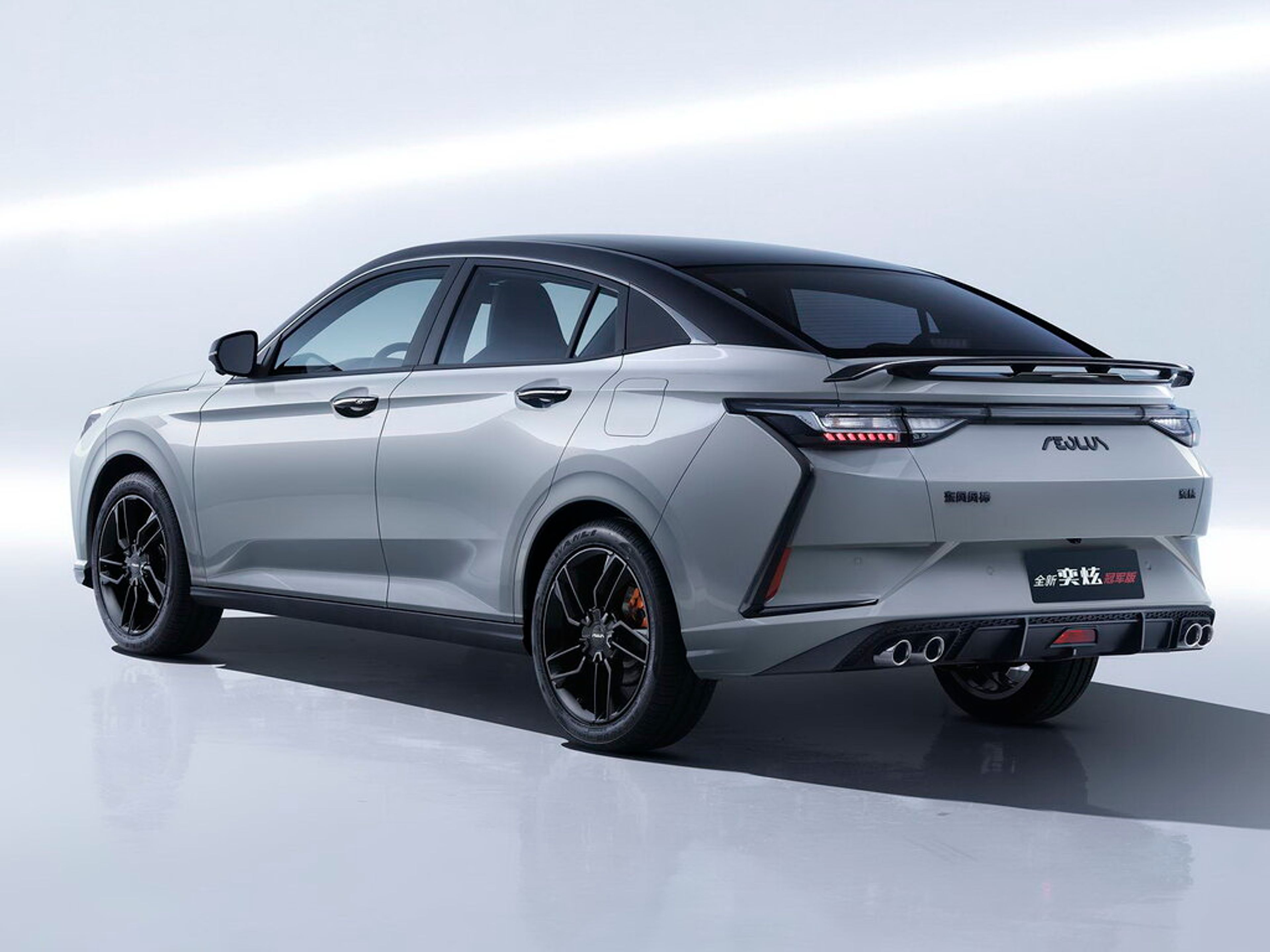 undefined - DONGFENG AEOLUS YIXUAN C65 angular rear exterior view