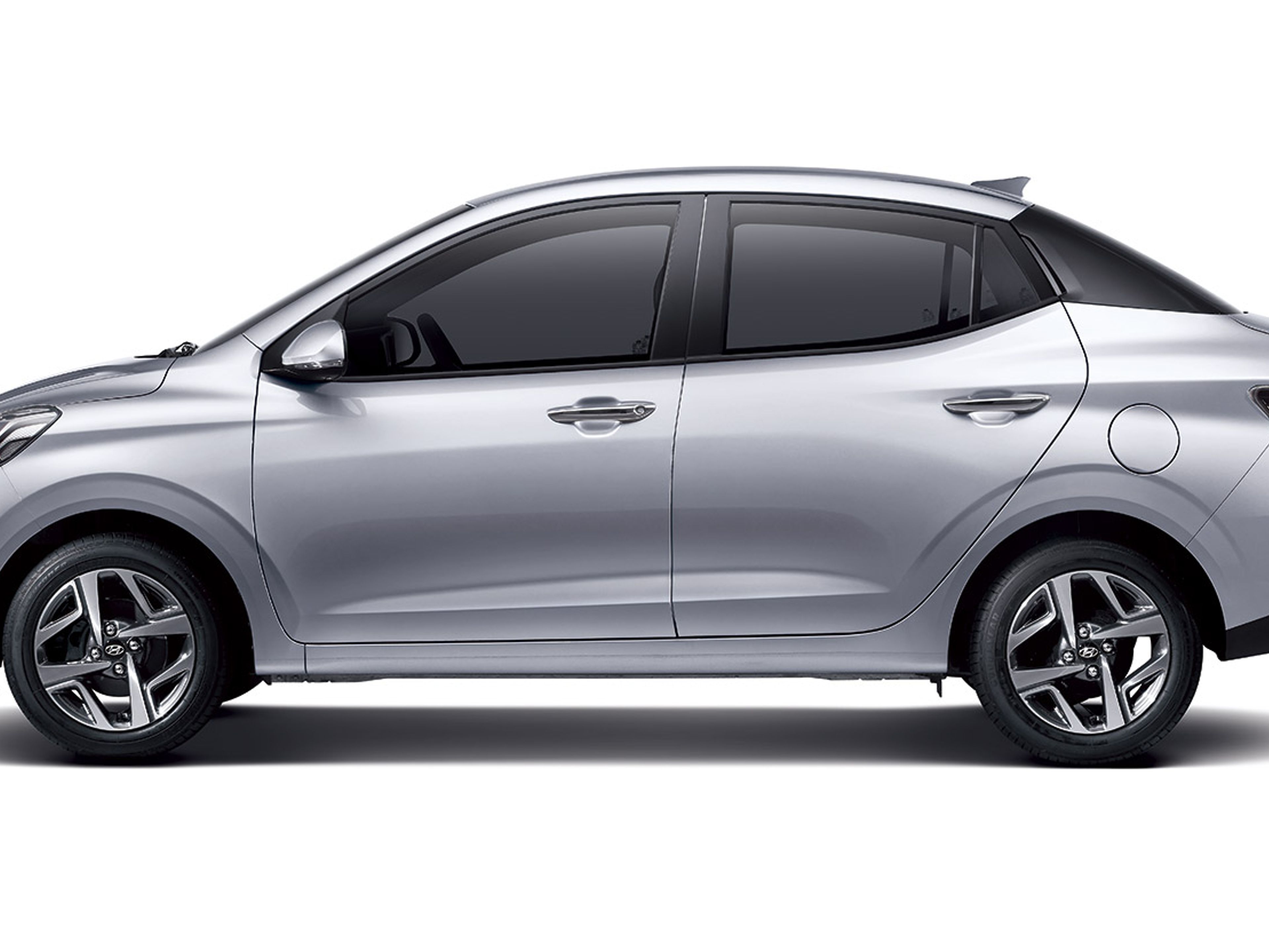 undefinedHYUNDAI GRAND I 10 side exterior view