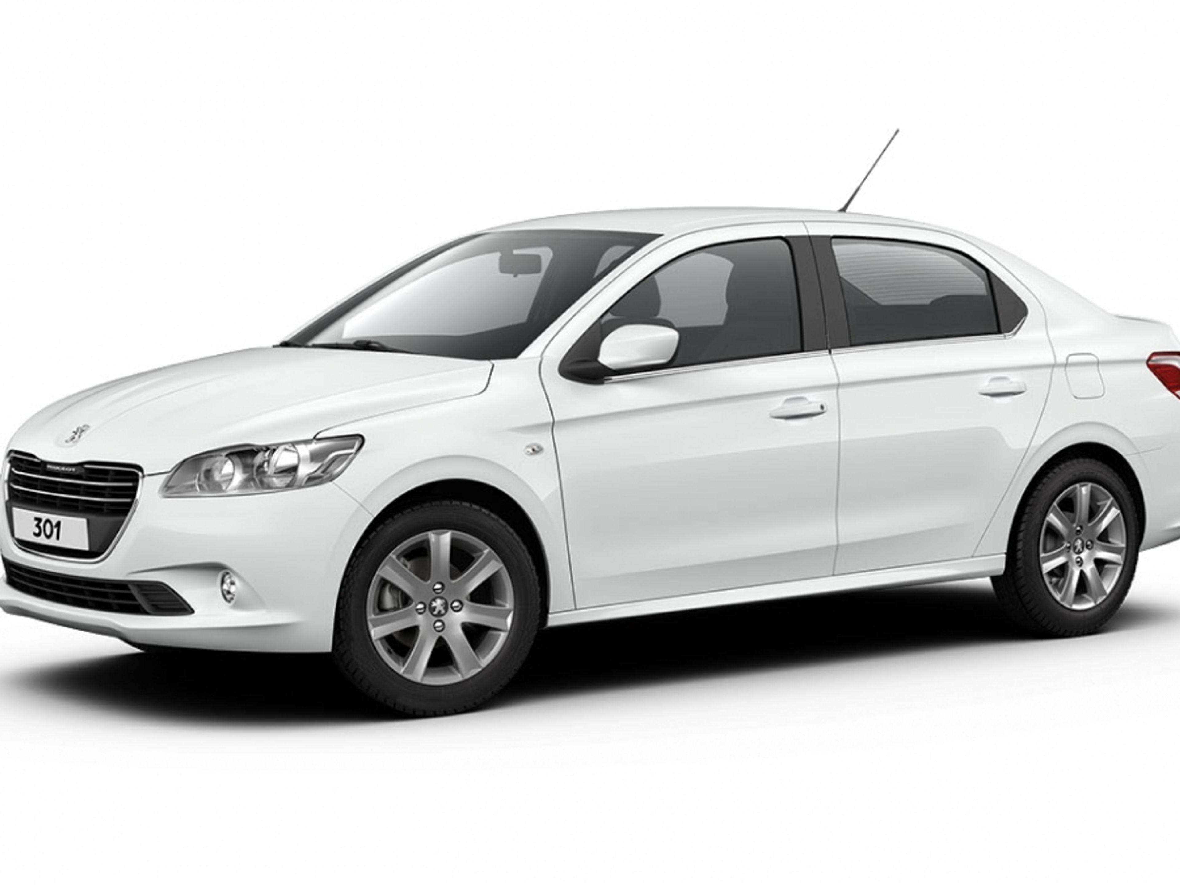undefinedPEUGEOT 301 front exterior view