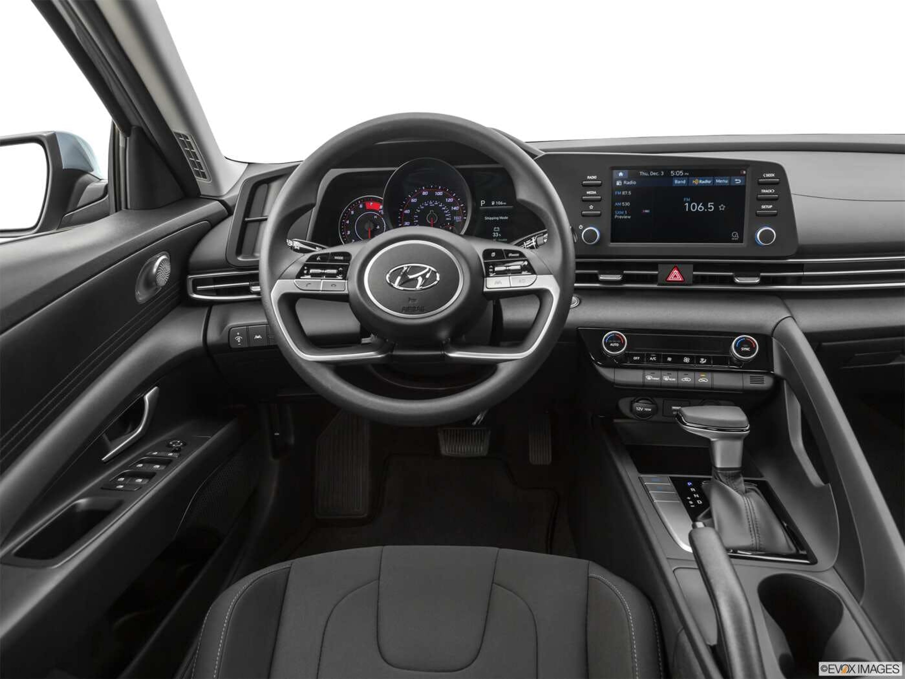 undefined - HYUNDAI ELANTRA interior view