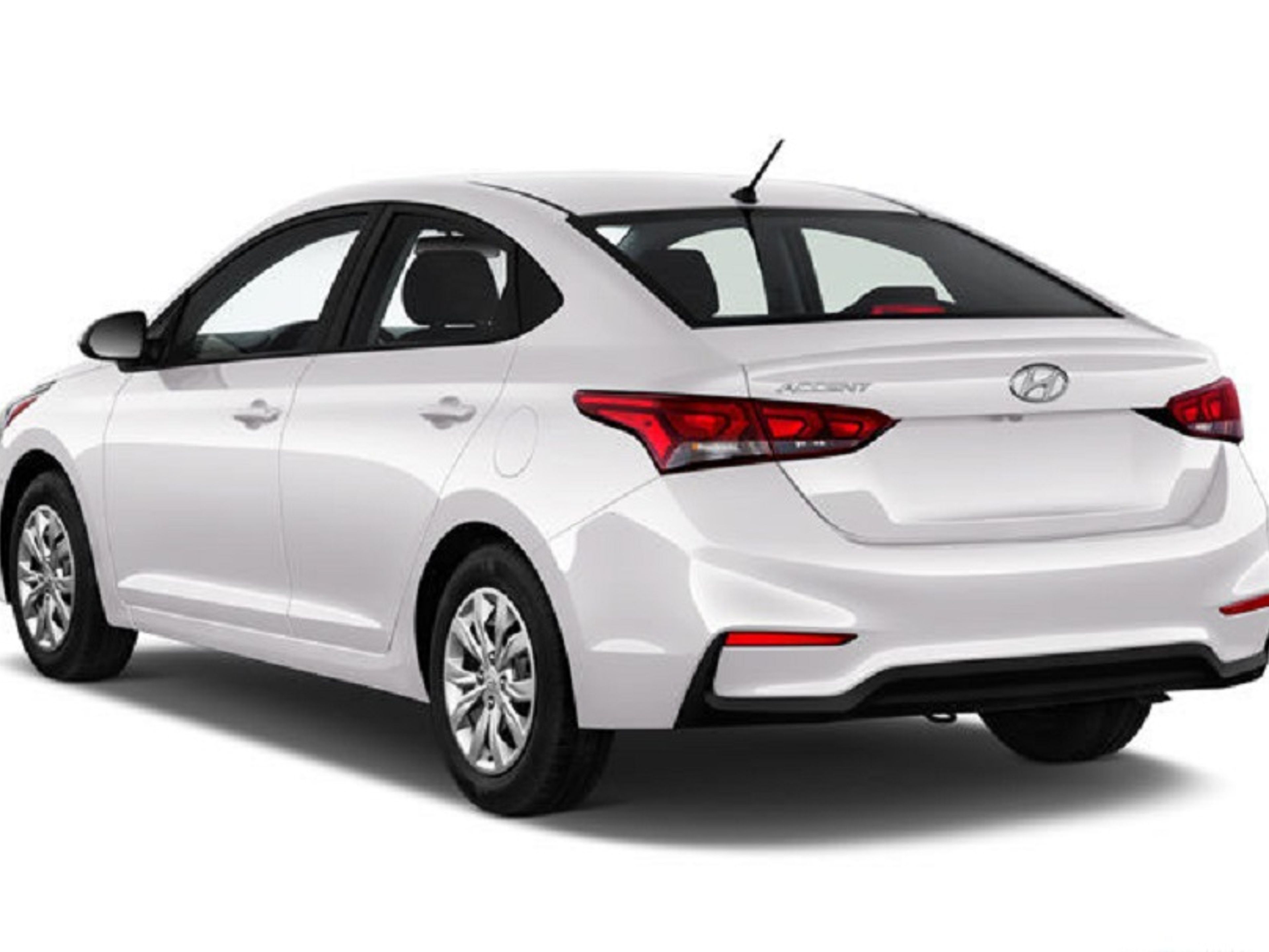 undefinedHYUNDAI ACCENT angular rear exterior view