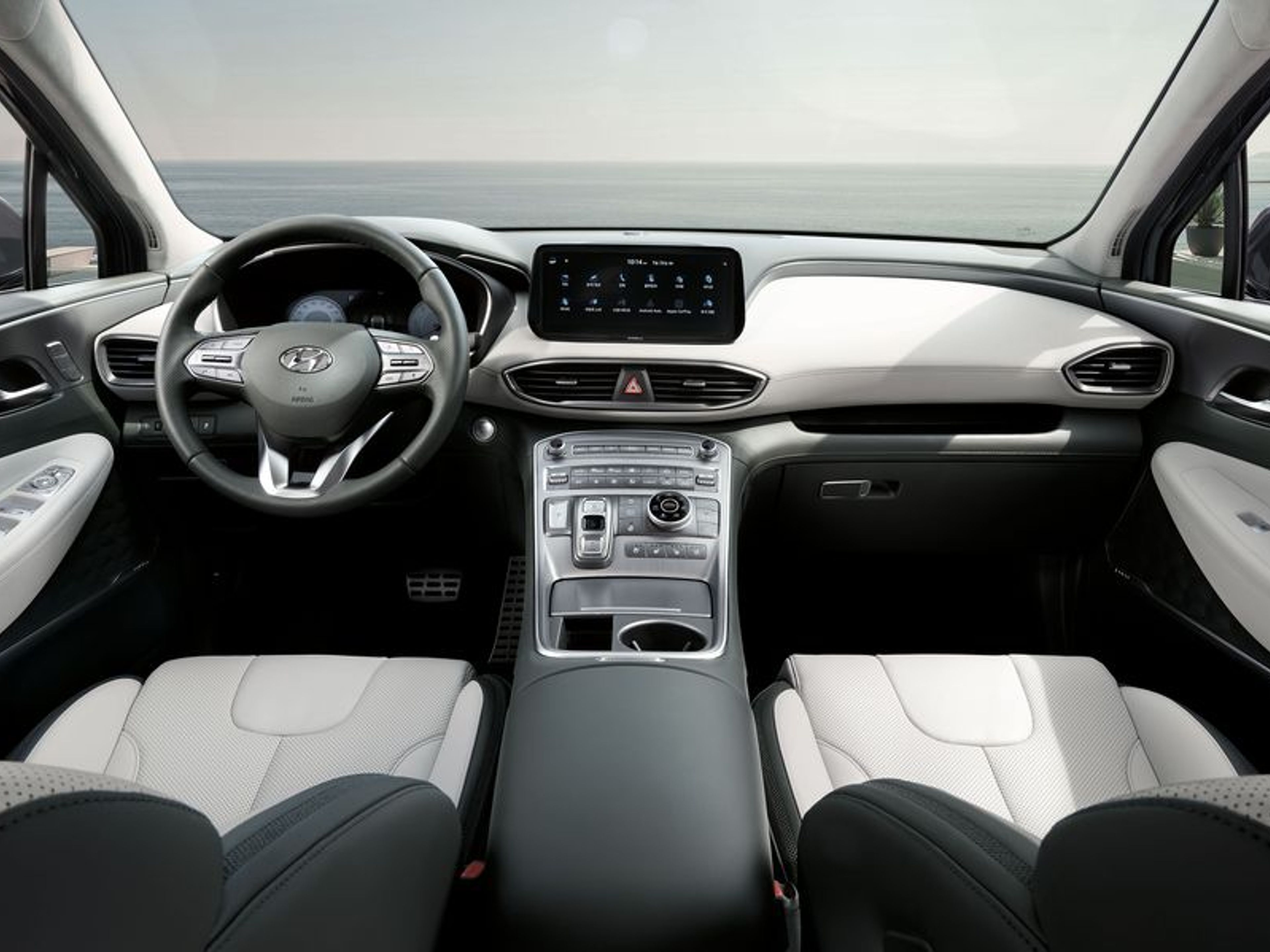 undefinedHYUNDAI SANTA FE interior view