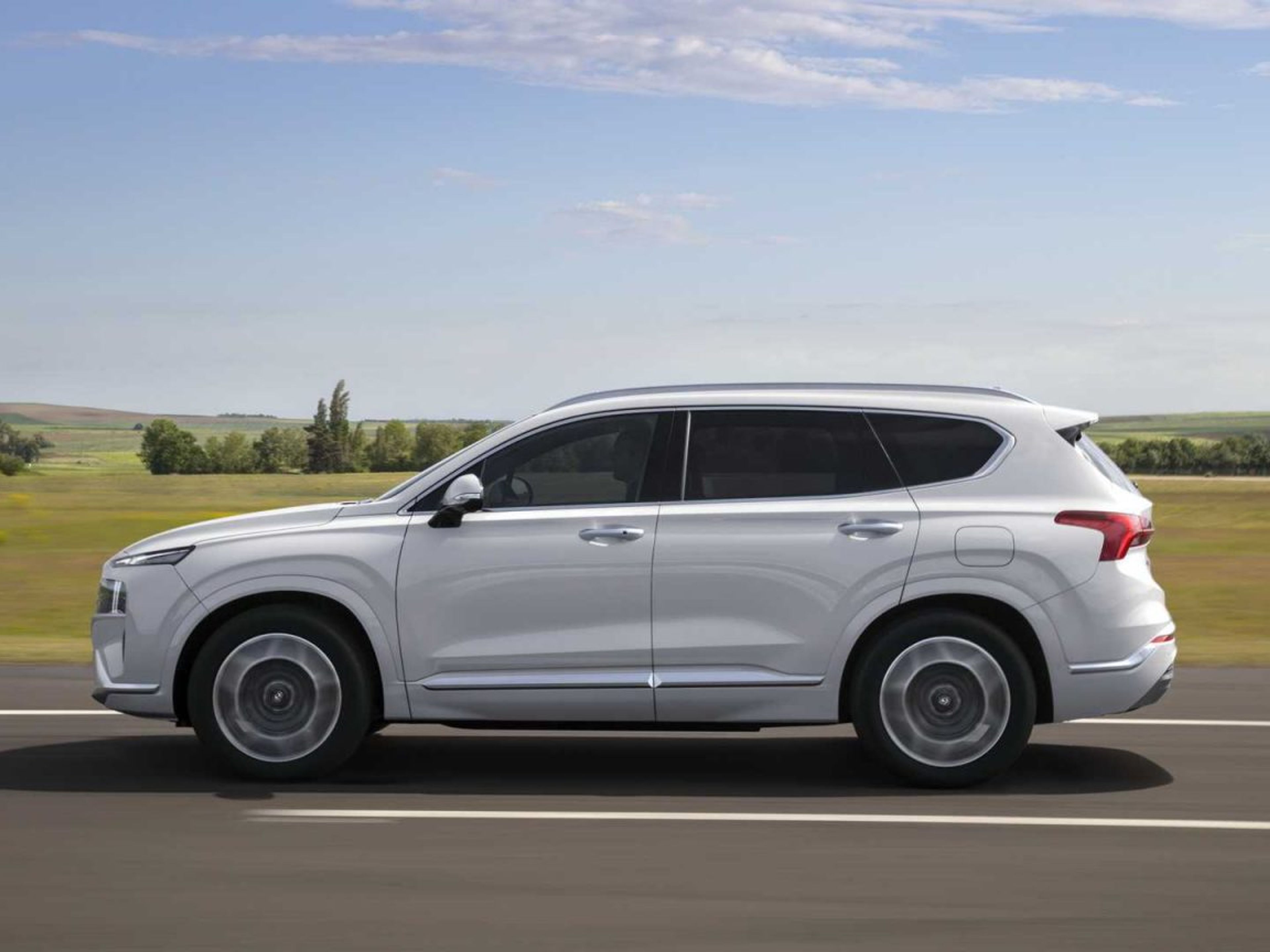 undefined - HYUNDAI SANTA FE side exterior view