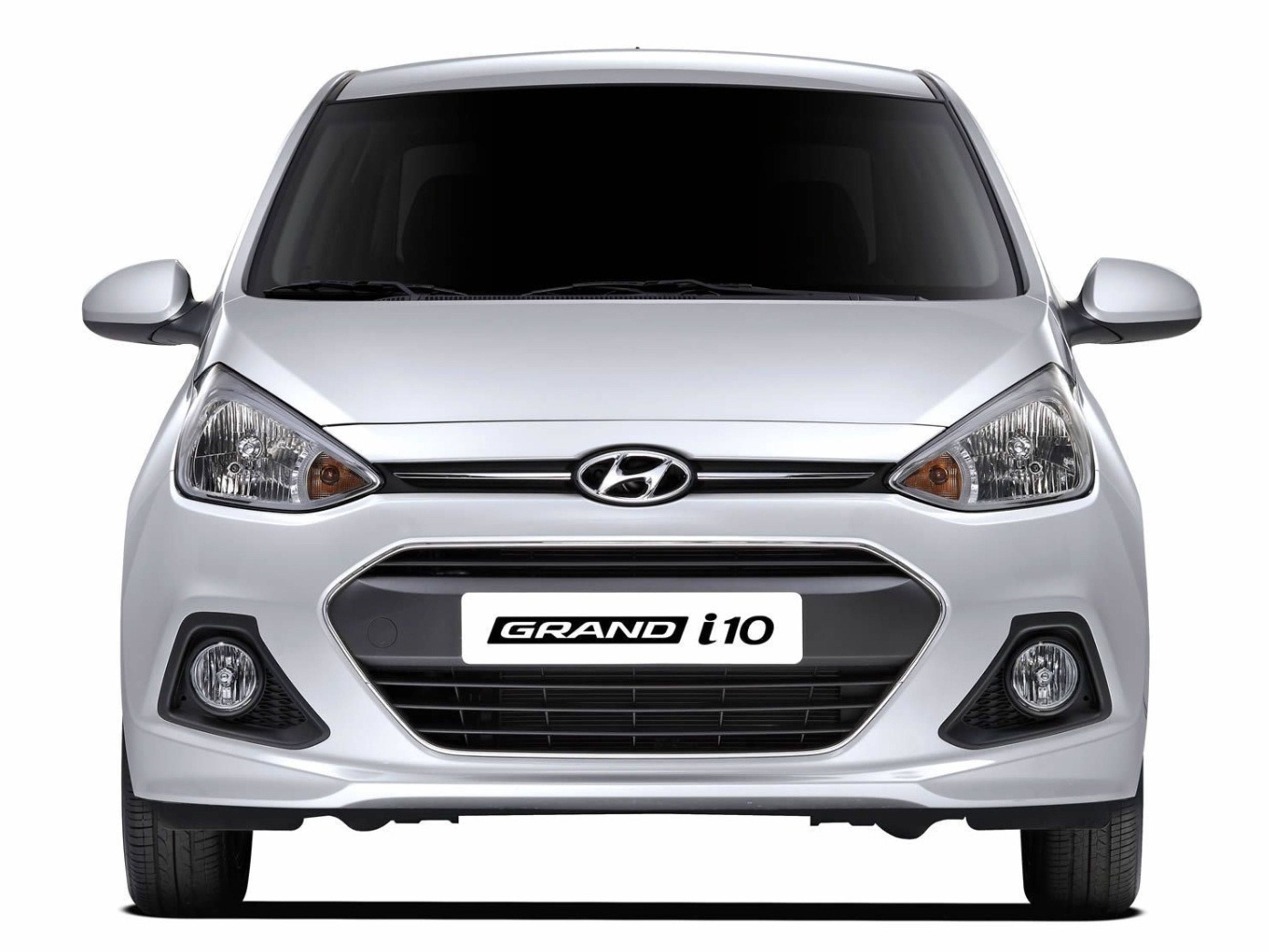 undefinedHYUNDAI GRAND I 10 front exterior view