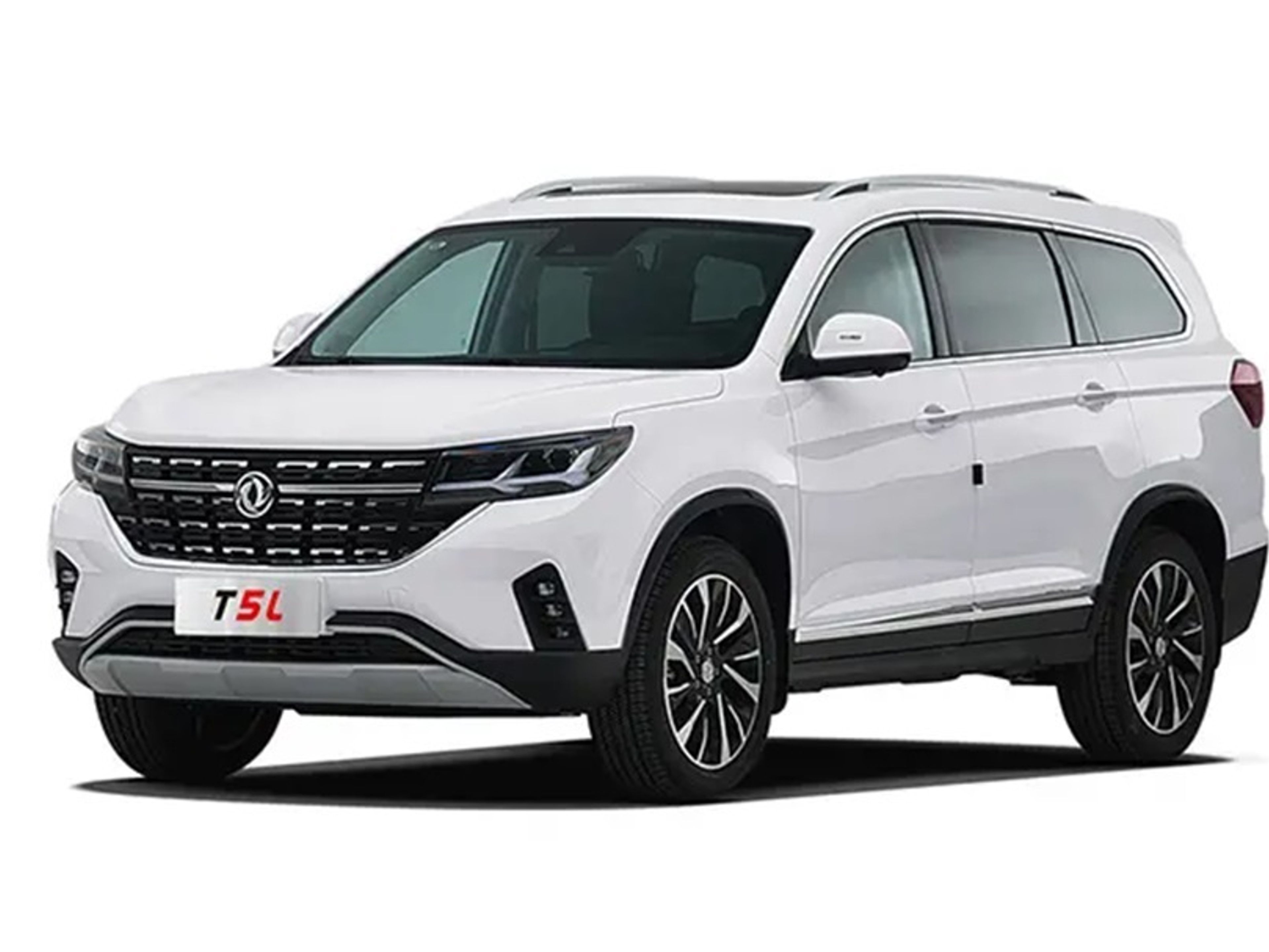 undefinedDONGFENG FORTHING T5L angular front exterior view