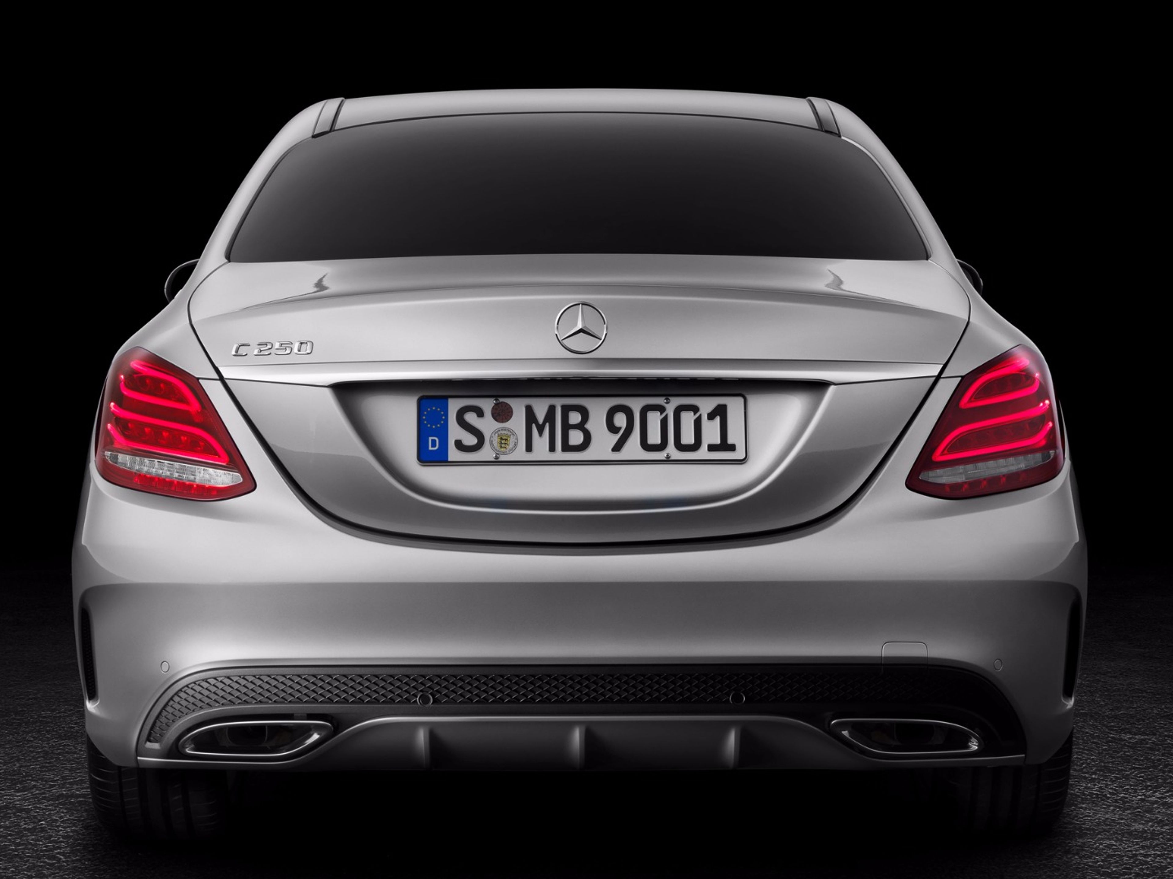 undefinedMERCEDES-BENZ C 200 rear exterior view