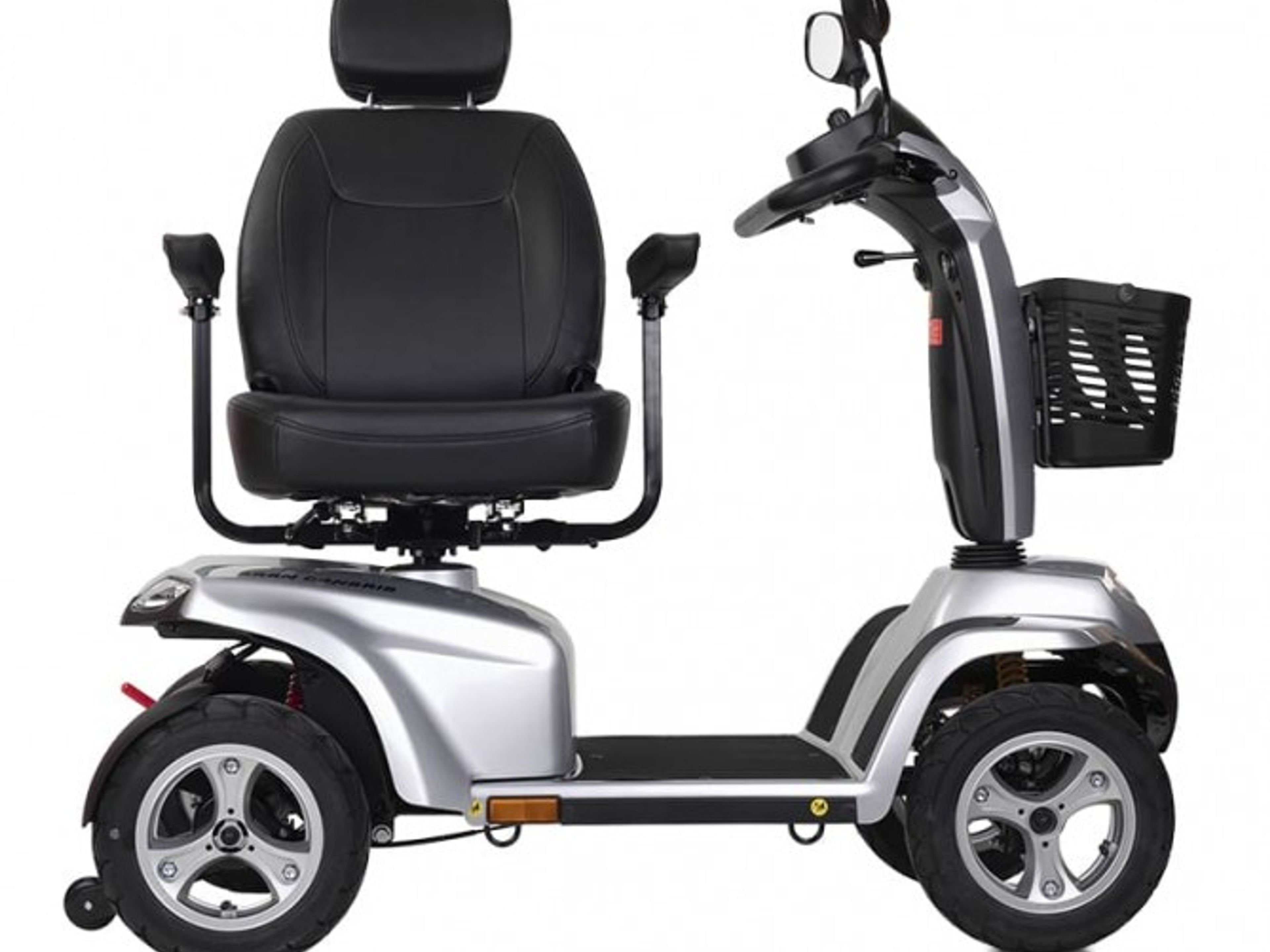 undefinedGRAN CANARIA Large four-wheeled electric scooters