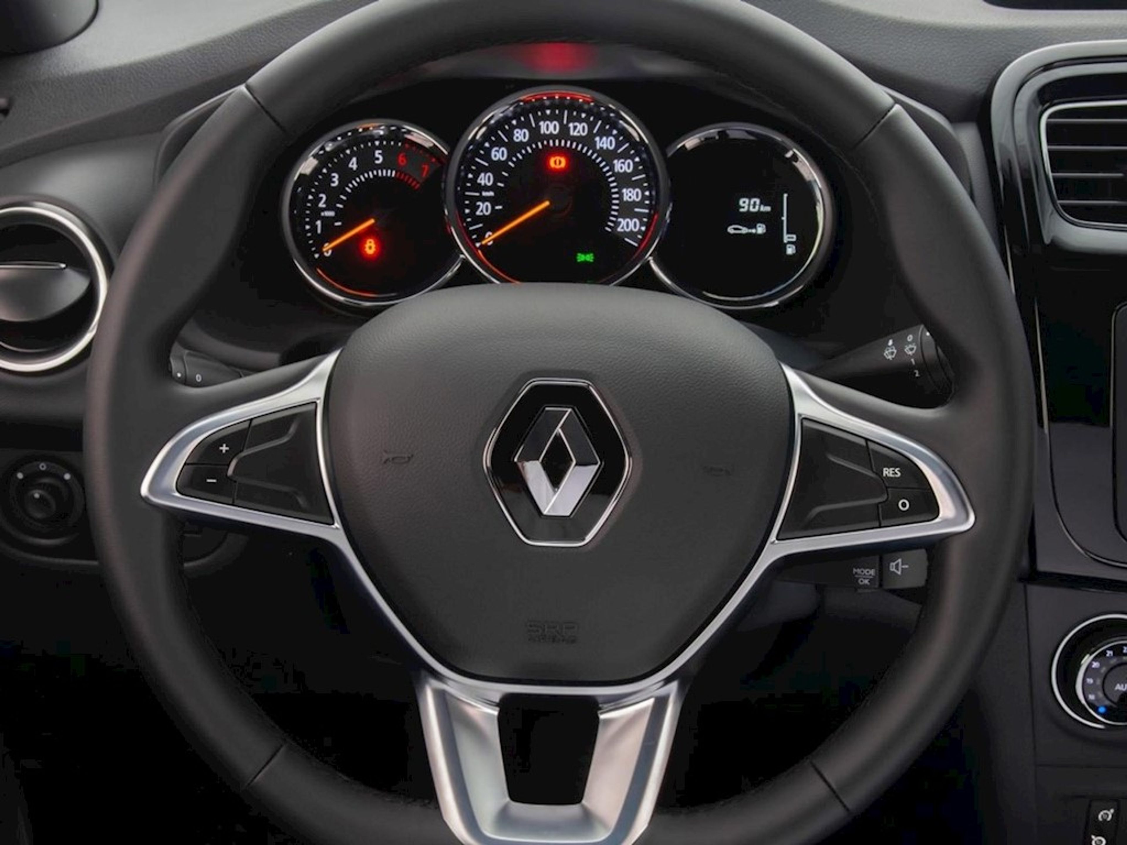 undefined - RENAULT SANDERO interior view
