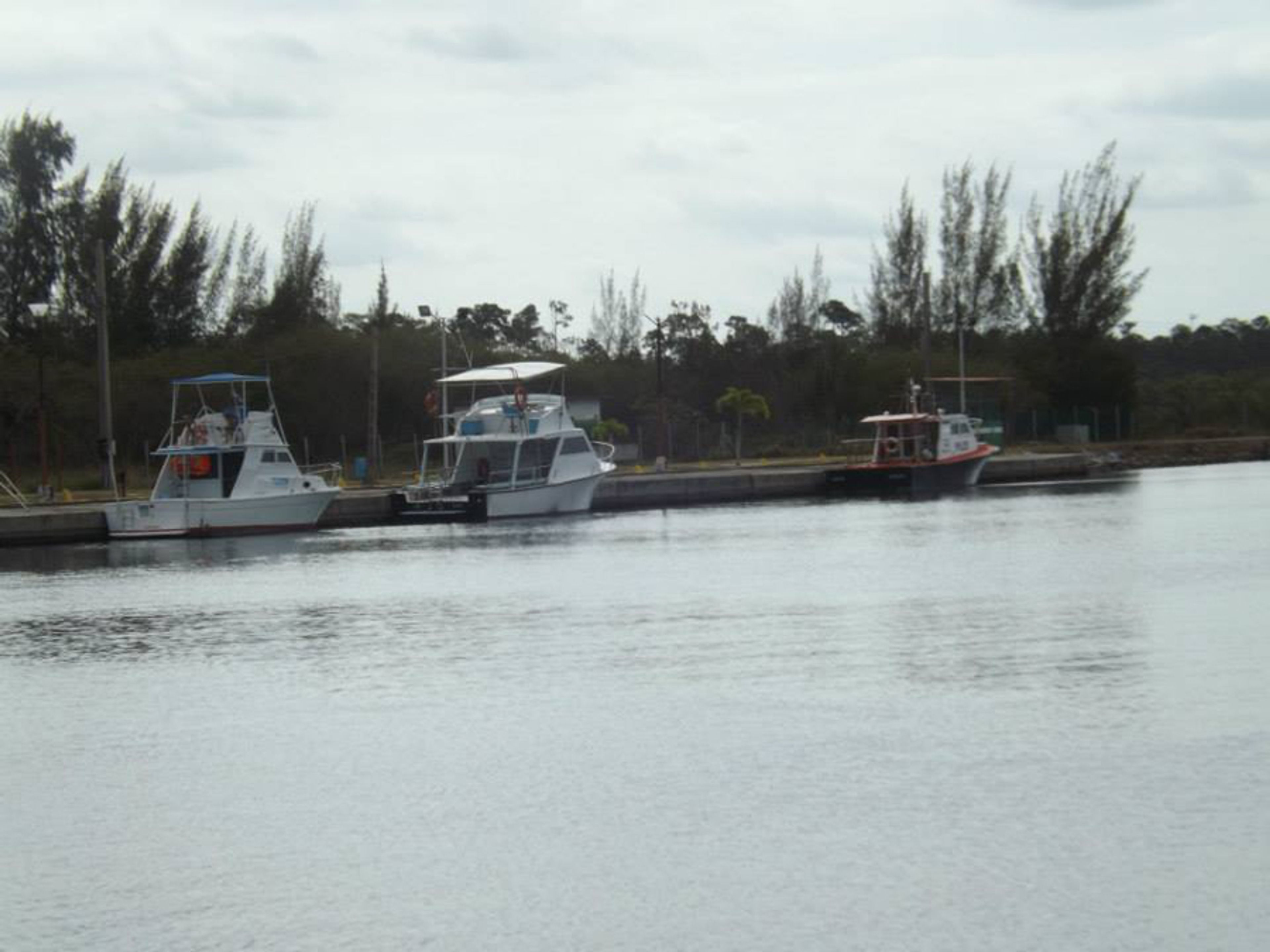 Excursão "PESCA EM ALTO MAR EM SIGUANEA (EL COLONY)". “DEEP SEA FISHING IN SIGUANEA (EL COLONY)“ Tour