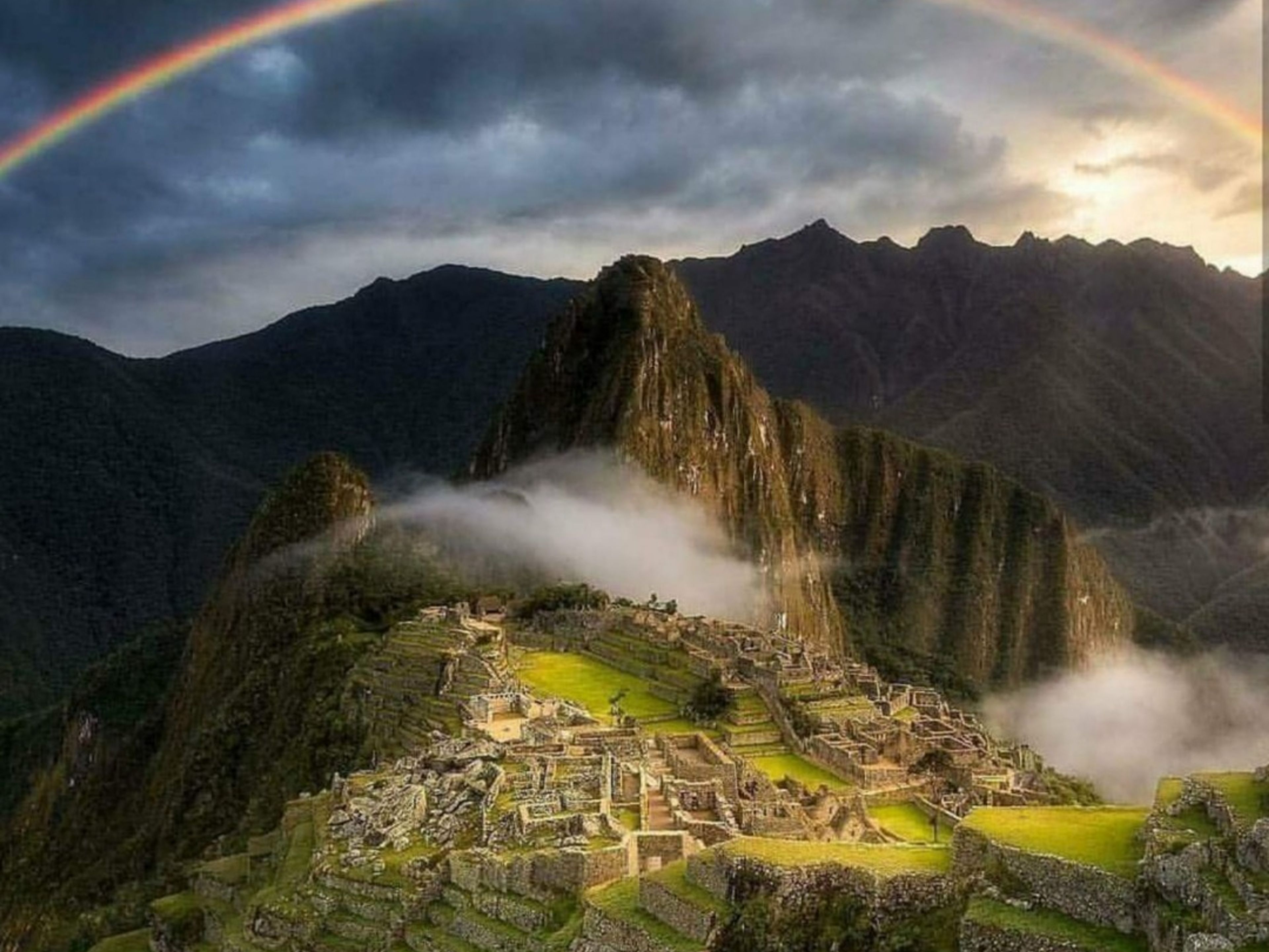 MACHU PICCHU GANZTÄGIGE TOUR. Machu Picchu, Perú.
